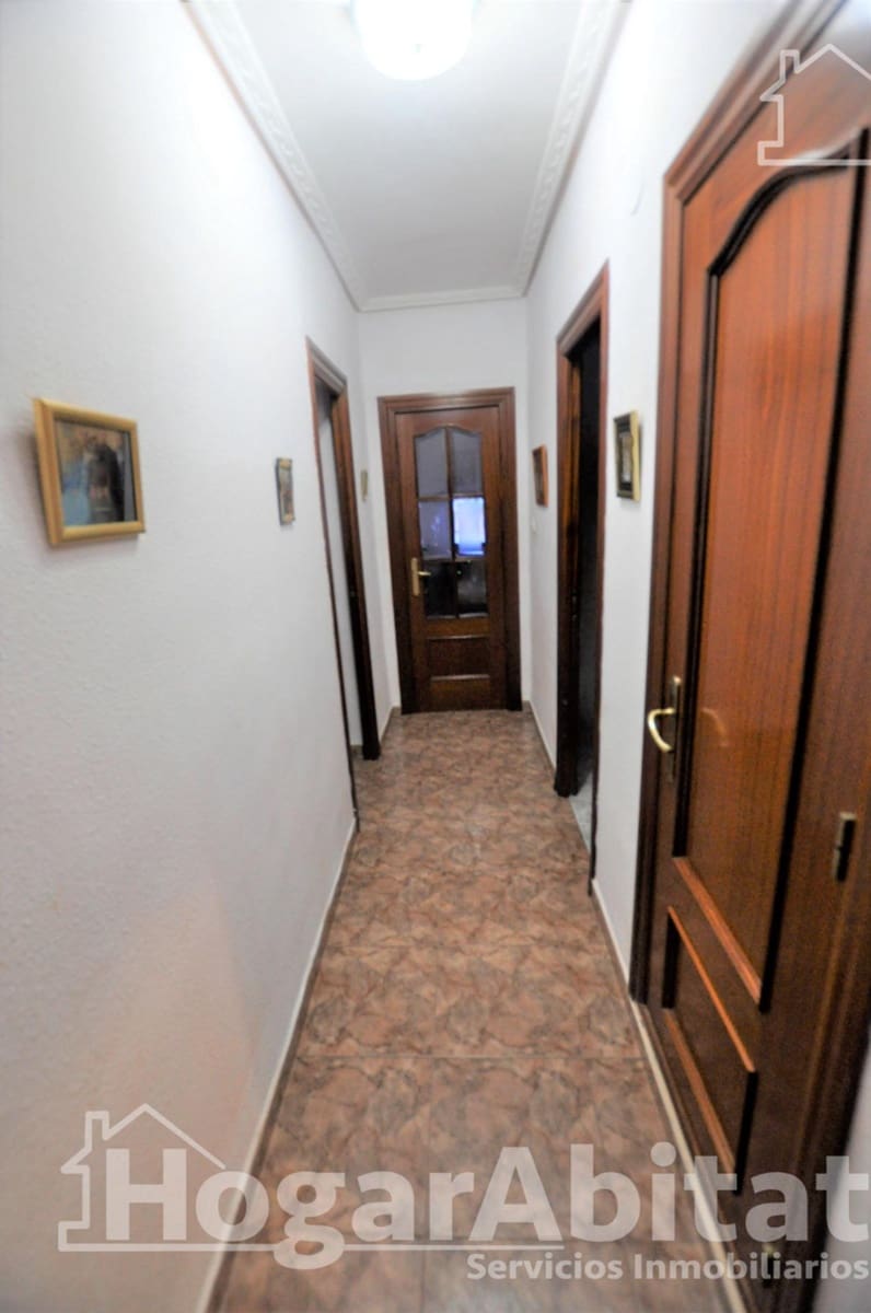 5 makuuhuone Asunto myytävänä paikassa Manises - 215 000 € (Ref: 9619336)