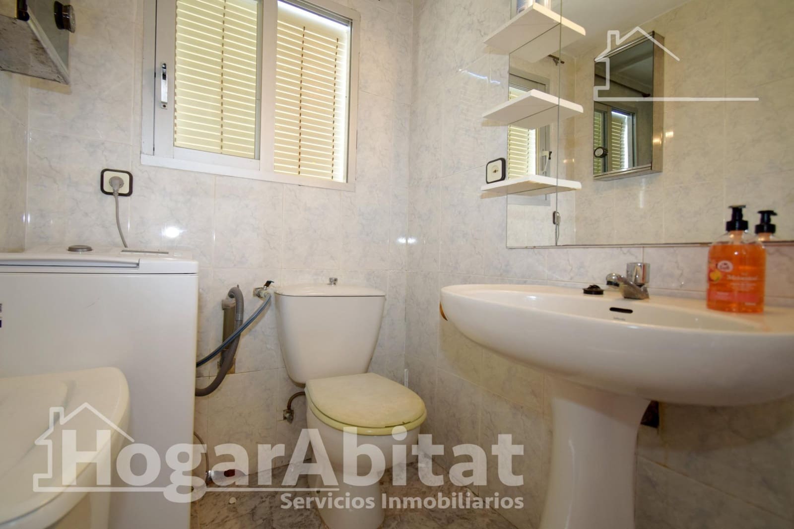 3 Zimmer Villa zu verkaufen in Vilamarxant / Villamarchante mit Pool Garage - 250.000 € (Ref: 9619338)