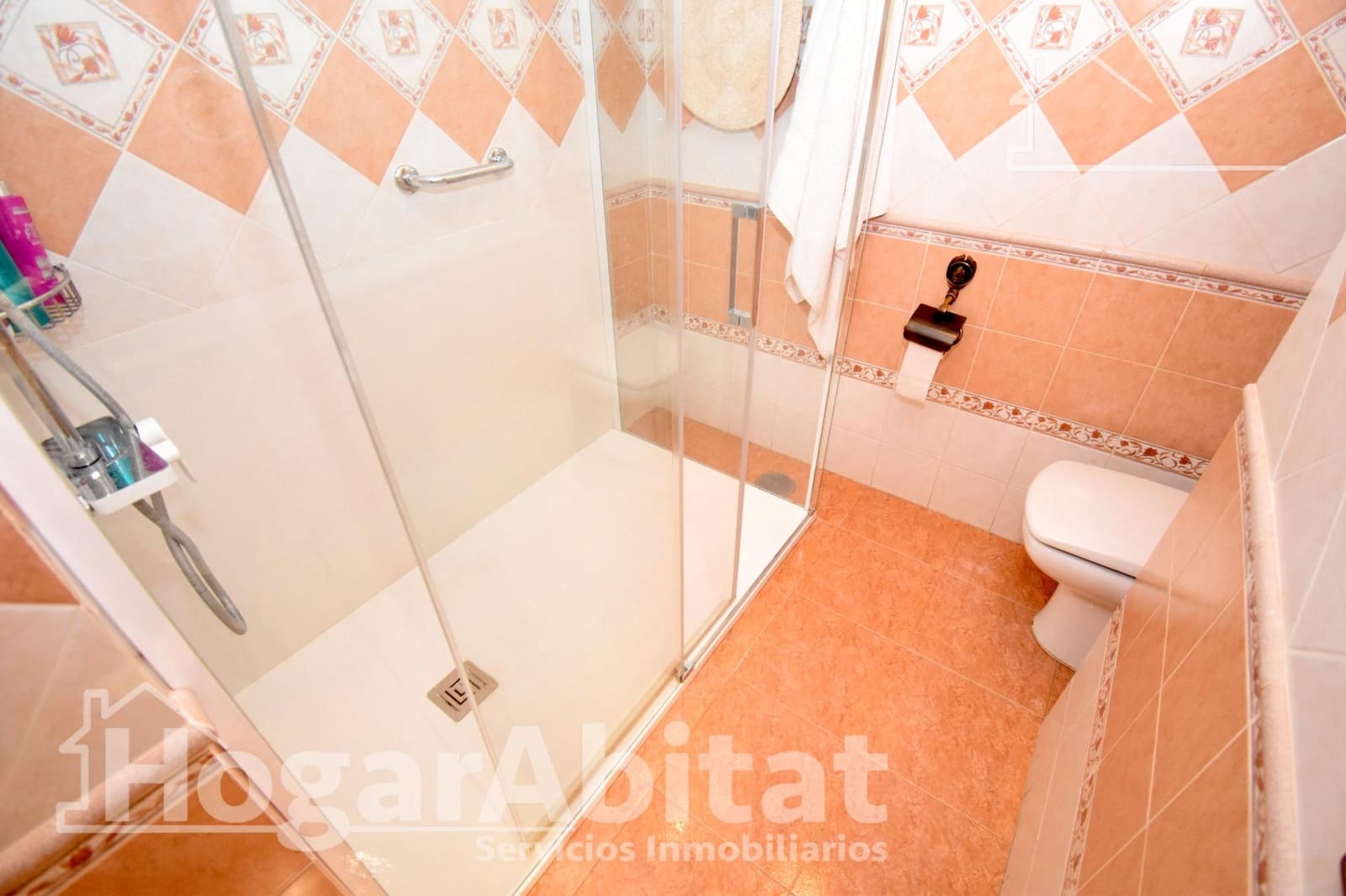 5 slaapkamer Flat te koop in Castello de la Plana met garage - € 450.000 (Ref: 9625734)