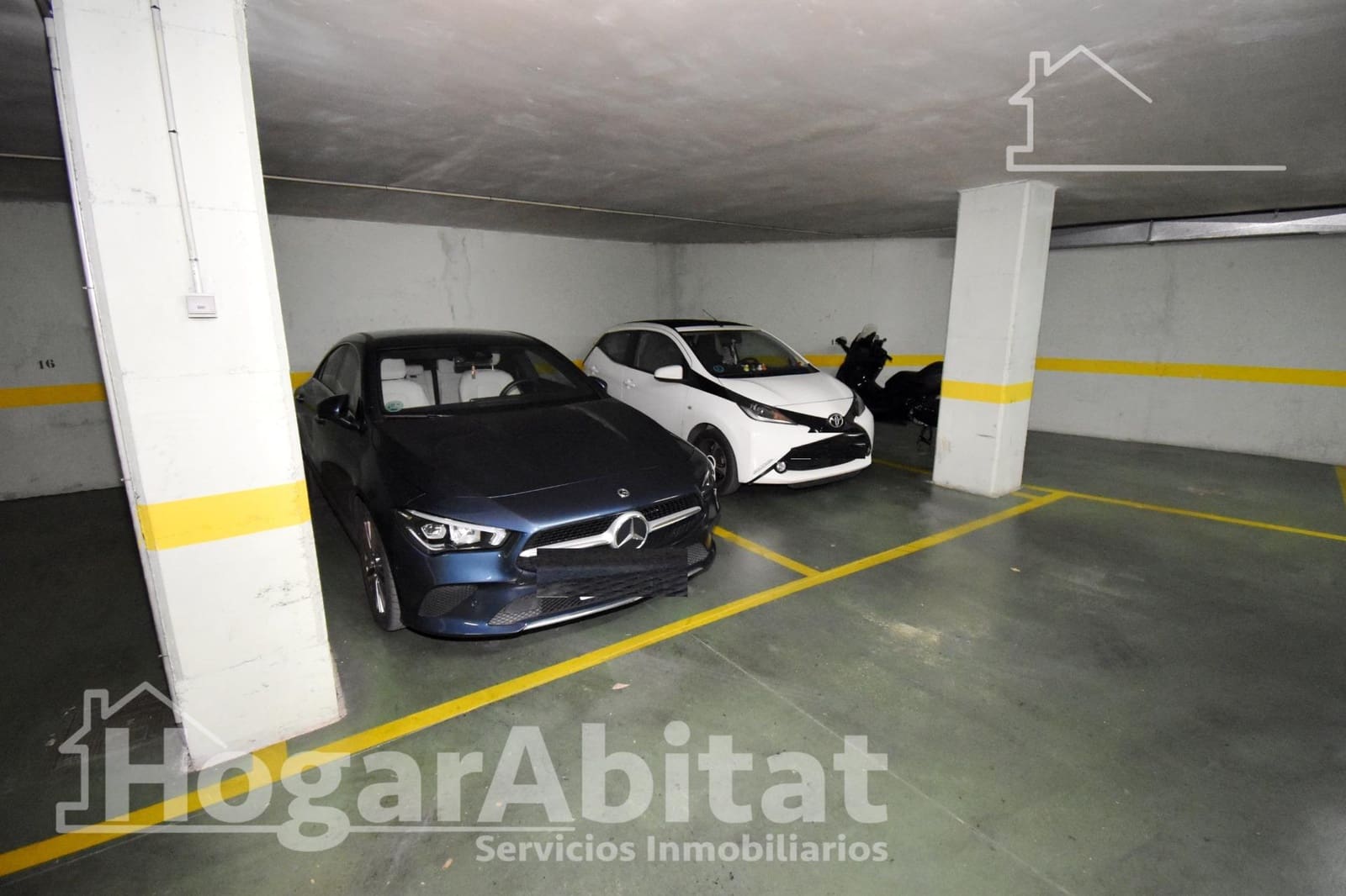 5 slaapkamer Flat te koop in Castello de la Plana met garage - € 450.000 (Ref: 9625734)