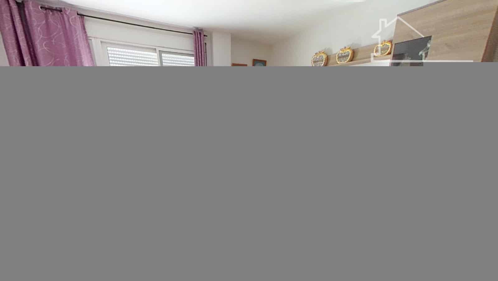 3 bedroom Flat for sale in Alginet - € 98,000 (Ref: 9625736)