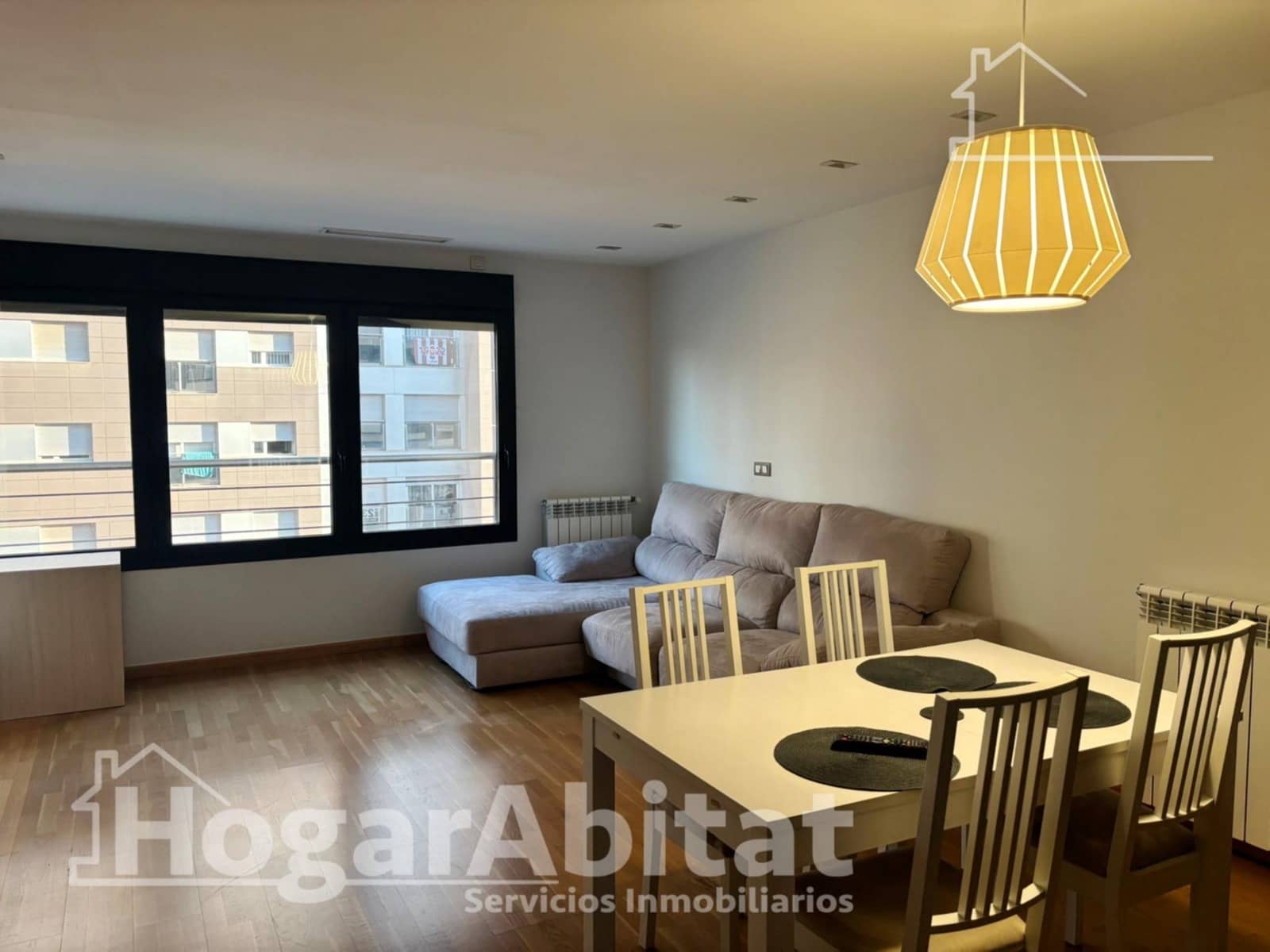 3 slaapkamer Flat te koop in Castello de la Plana met garage - € 340.000 (Ref: 9625742)