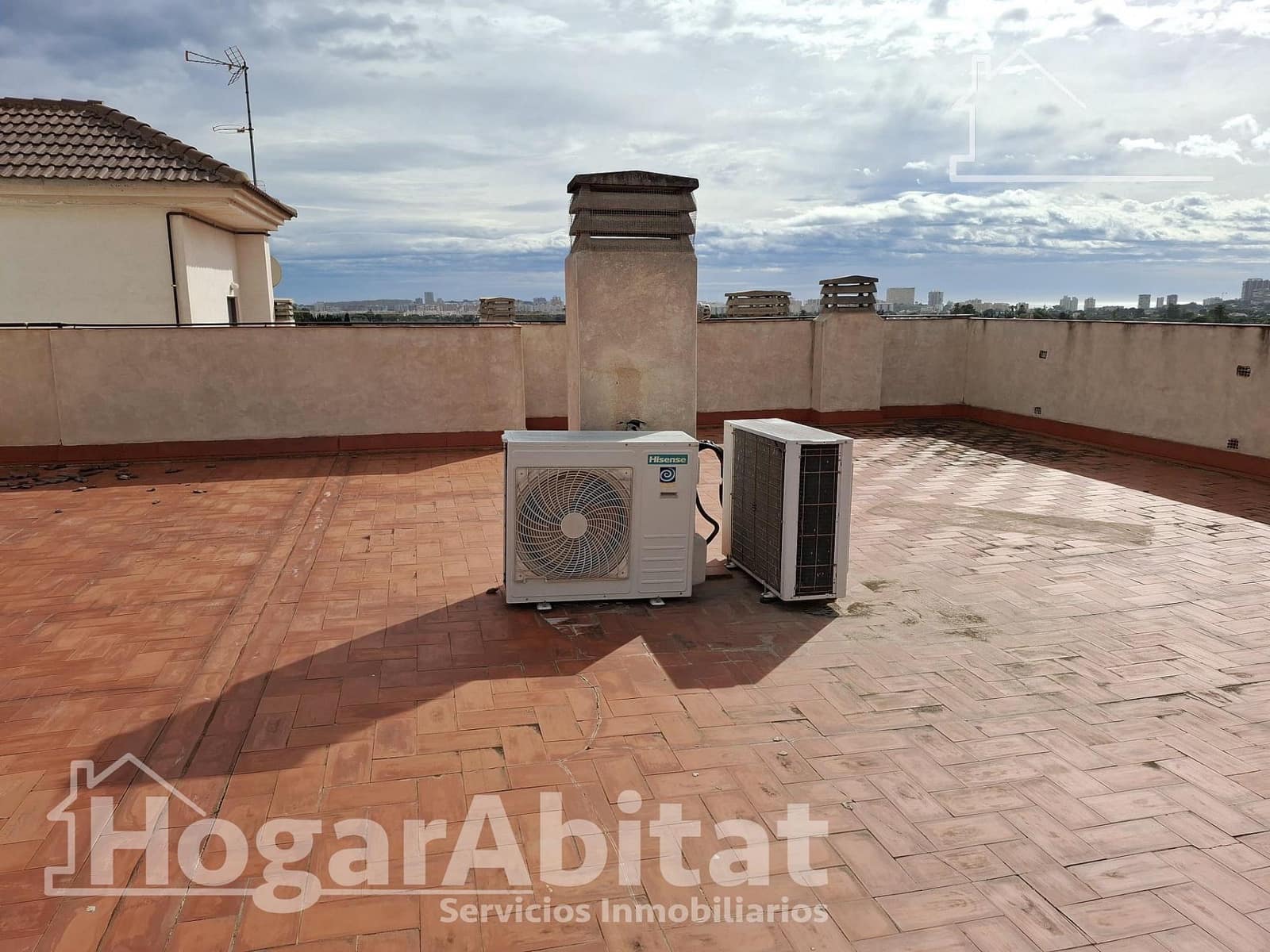 2 sovrum Lägenhet till salu i Alicante stad med garage - 219 900 € (Ref: 9625748)