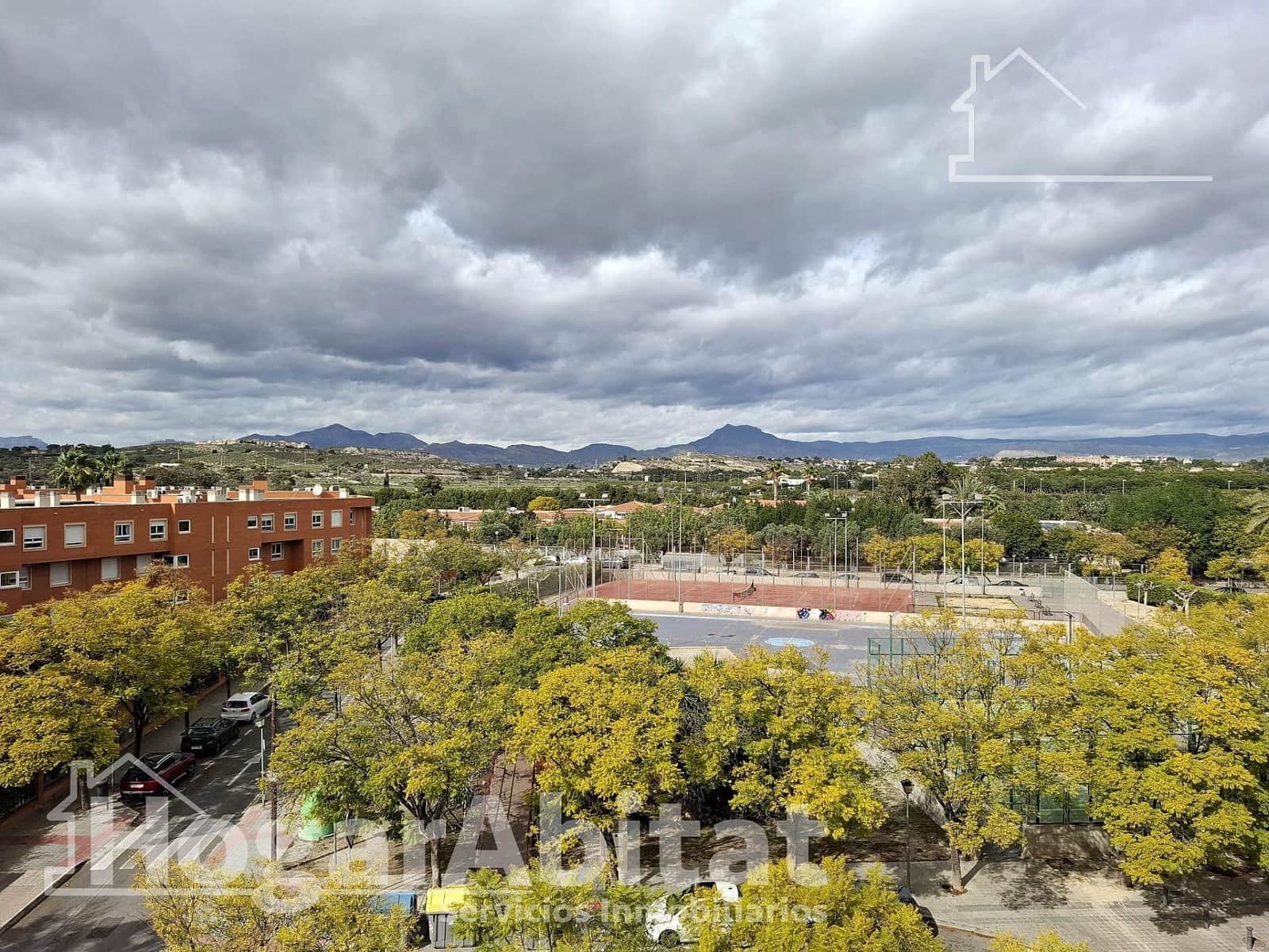 2 sovrum Lägenhet till salu i Alicante stad med garage - 219 900 € (Ref: 9625748)