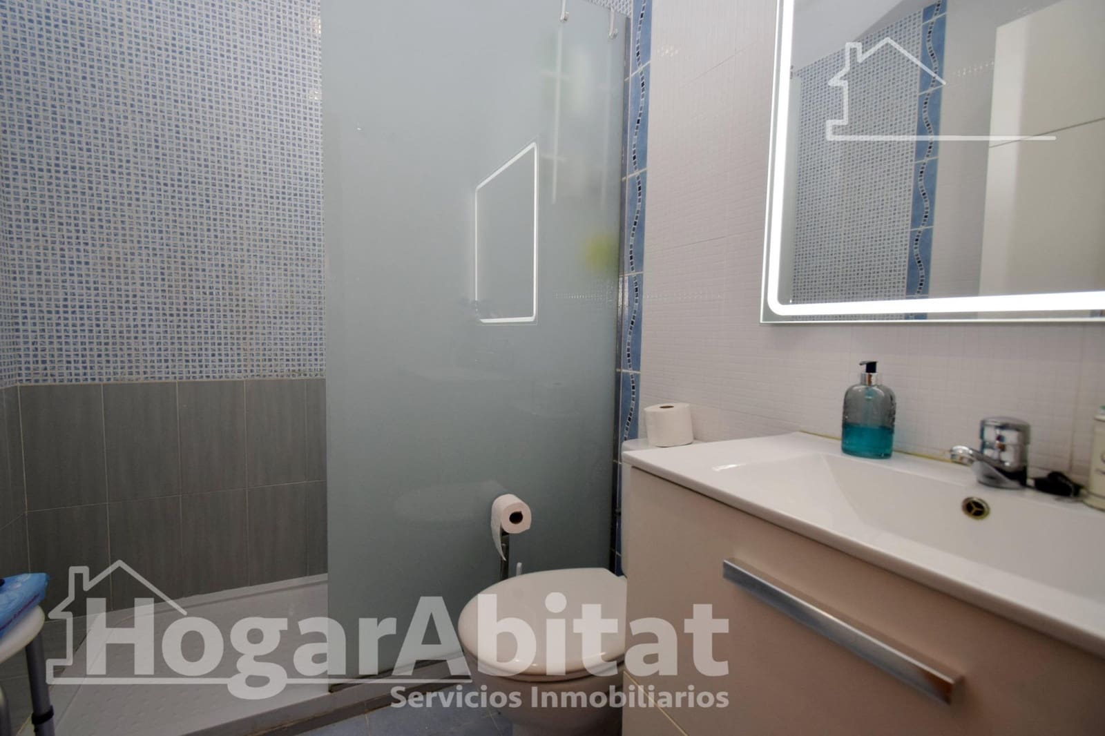 4 bedroom Flat for sale in Vilamarxant / Villamarchante with garage - € 190,000 (Ref: 9625750)