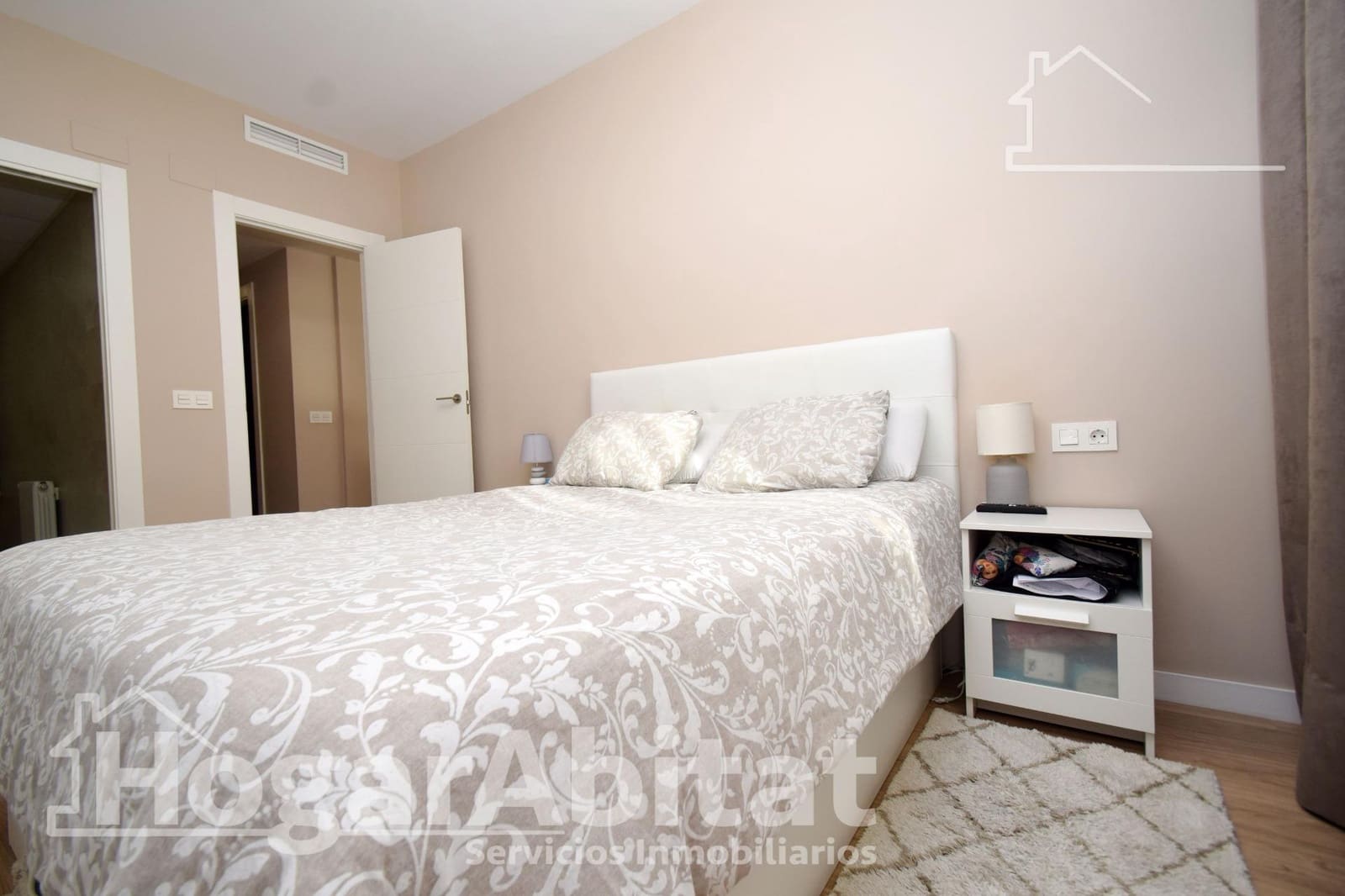 3 bedroom Flat for sale in Quart de Poblet with garage - € 359,000 (Ref: 9625752)