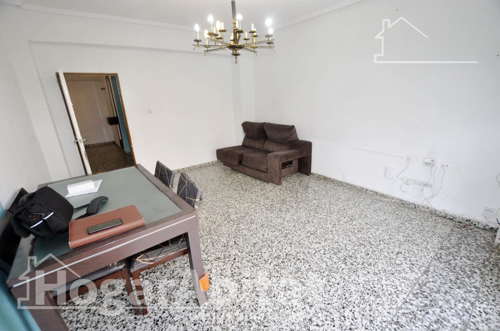 4 bedroom Flat for sale in Valencia city - € 375,000 (Ref: 9625753)
