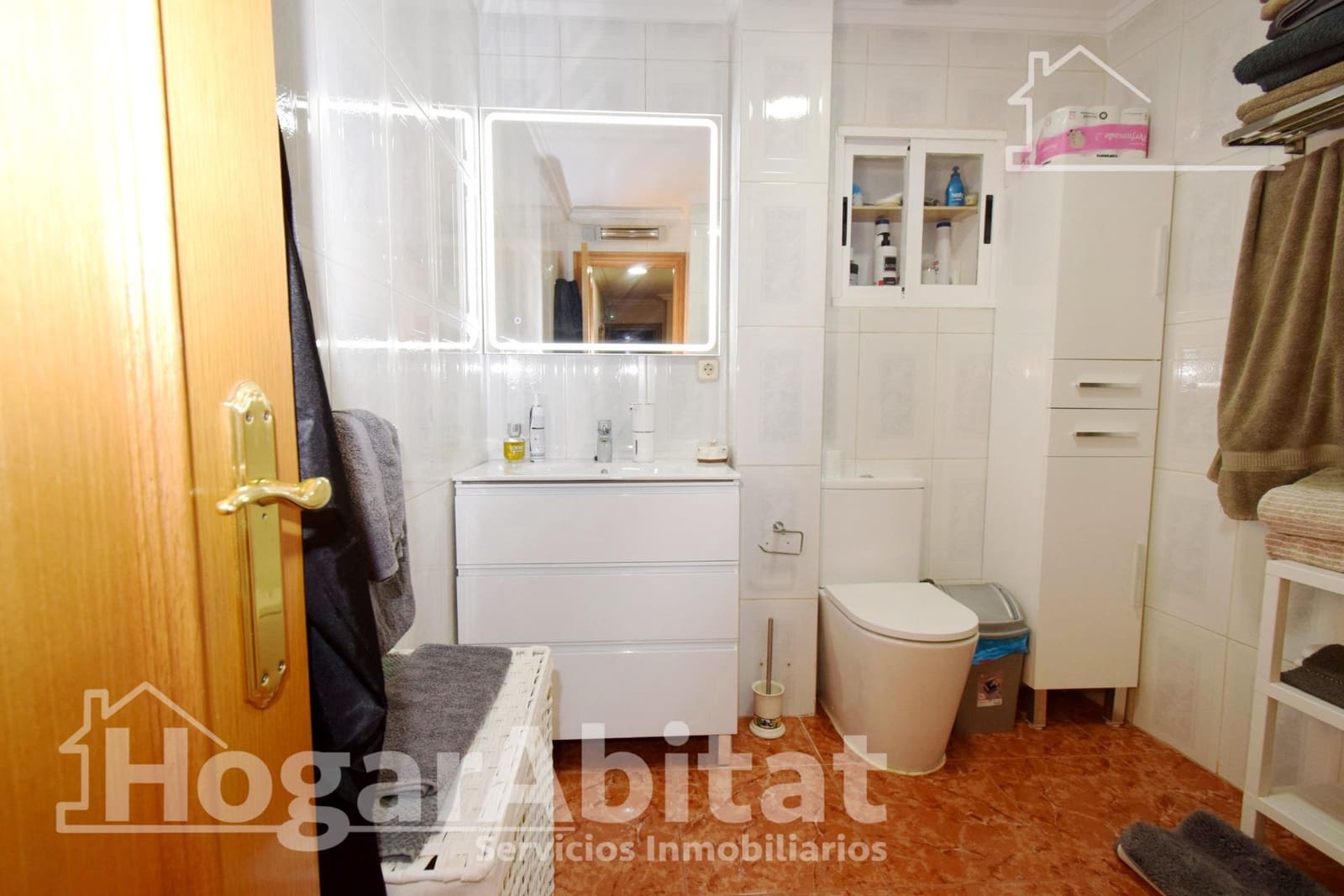 7 soverom Villa til salgs i Turis med svømmebasseng garasje - € 450 000 (Ref: 9625754)