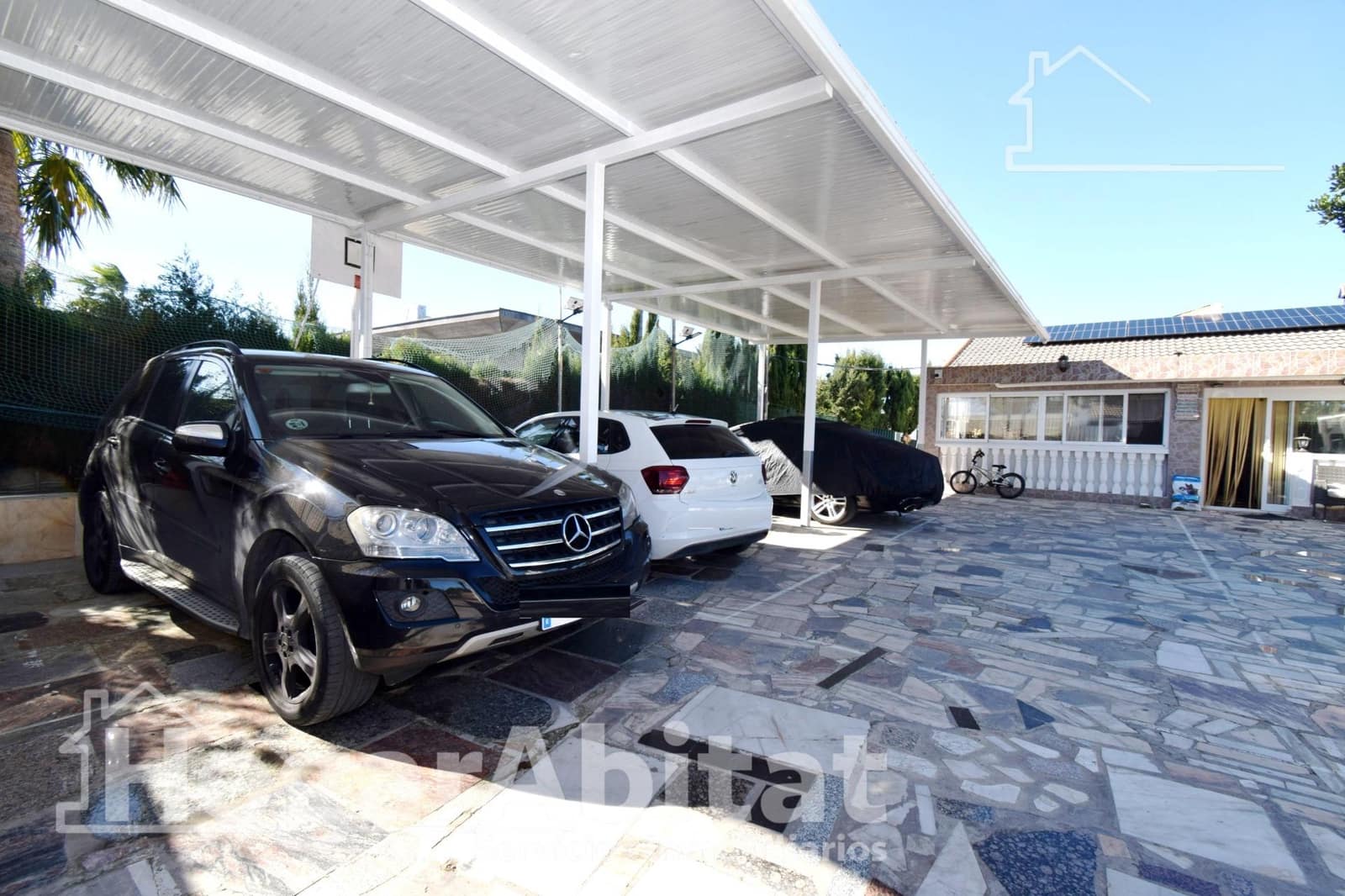 7 soverom Villa til salgs i Turis med svømmebasseng garasje - € 450 000 (Ref: 9625754)