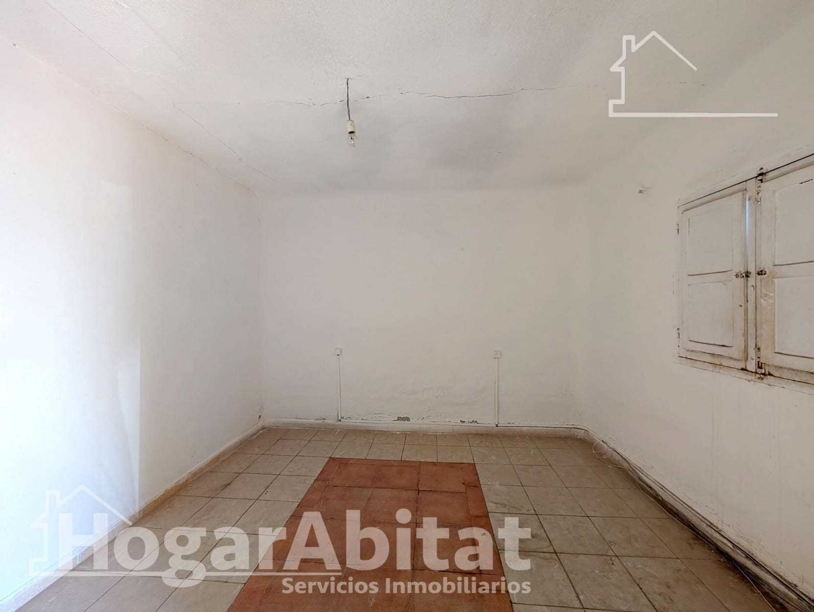 4 soverom Rekkehus til salgs i Alicante by - € 148 000 (Ref: 9625757)