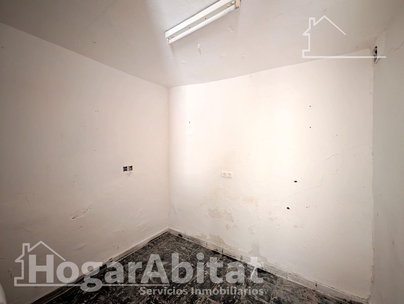 4 soverom Rekkehus til salgs i Alicante by - € 148 000 (Ref: 9625757)