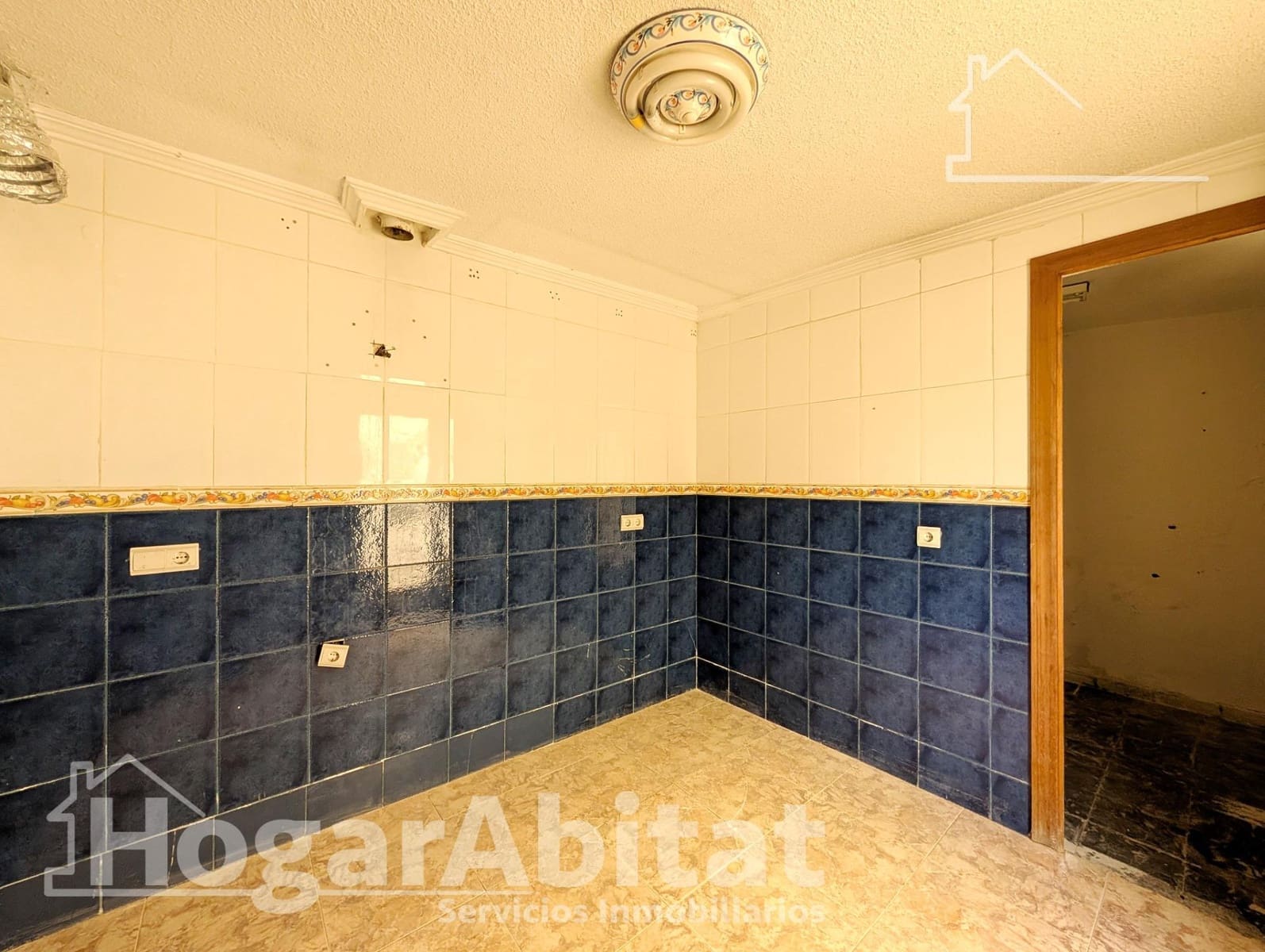 4 soverom Rekkehus til salgs i Alicante by - € 148 000 (Ref: 9625757)