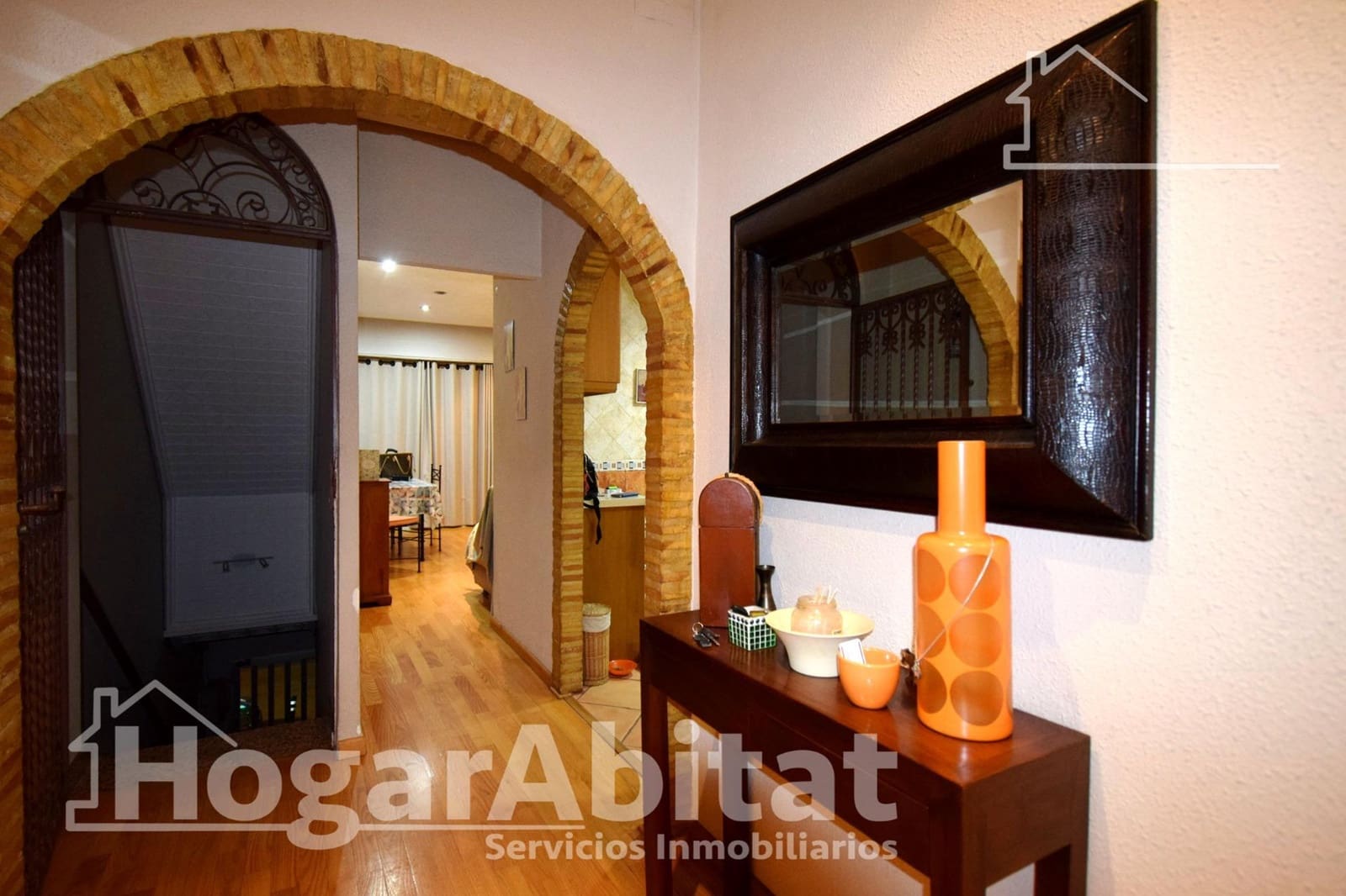 4 soveværelse Byhus til salg i Paterna med garage - € 350.000 (Ref: 9625761)