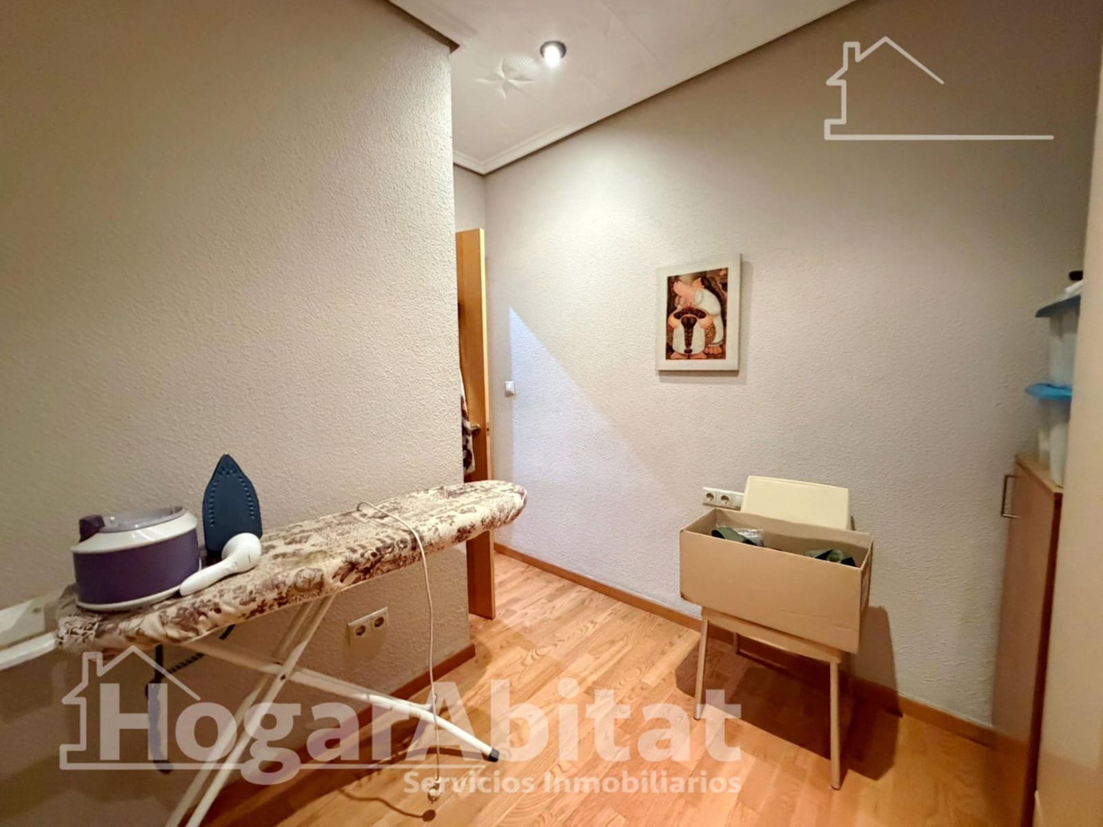 4 bedroom Townhouse for sale in Paterna with garage - € 350,000 (Ref: 9625761)