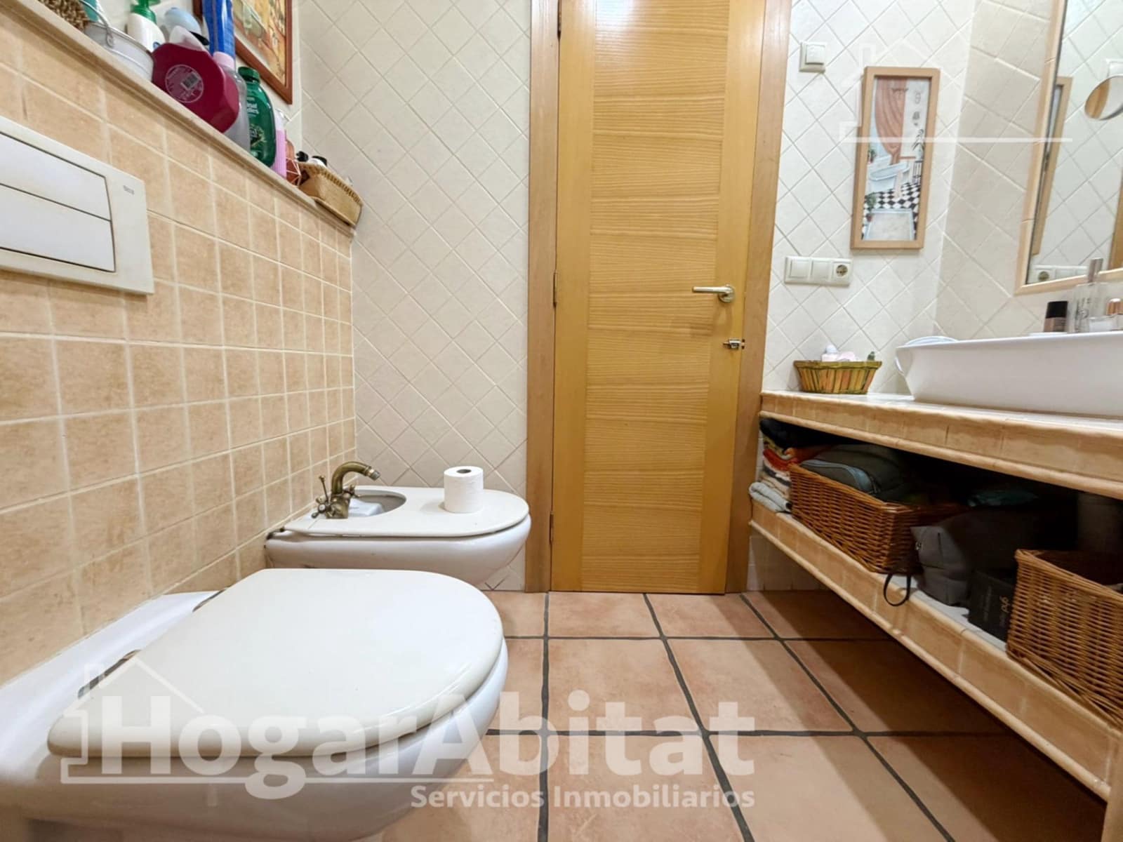 4 bedroom Townhouse for sale in Paterna with garage - € 350,000 (Ref: 9625761)