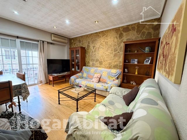 4 chambre Maison de Ville à vendre à Paterna avec garage - 350 000 € (Ref: 9625761)
