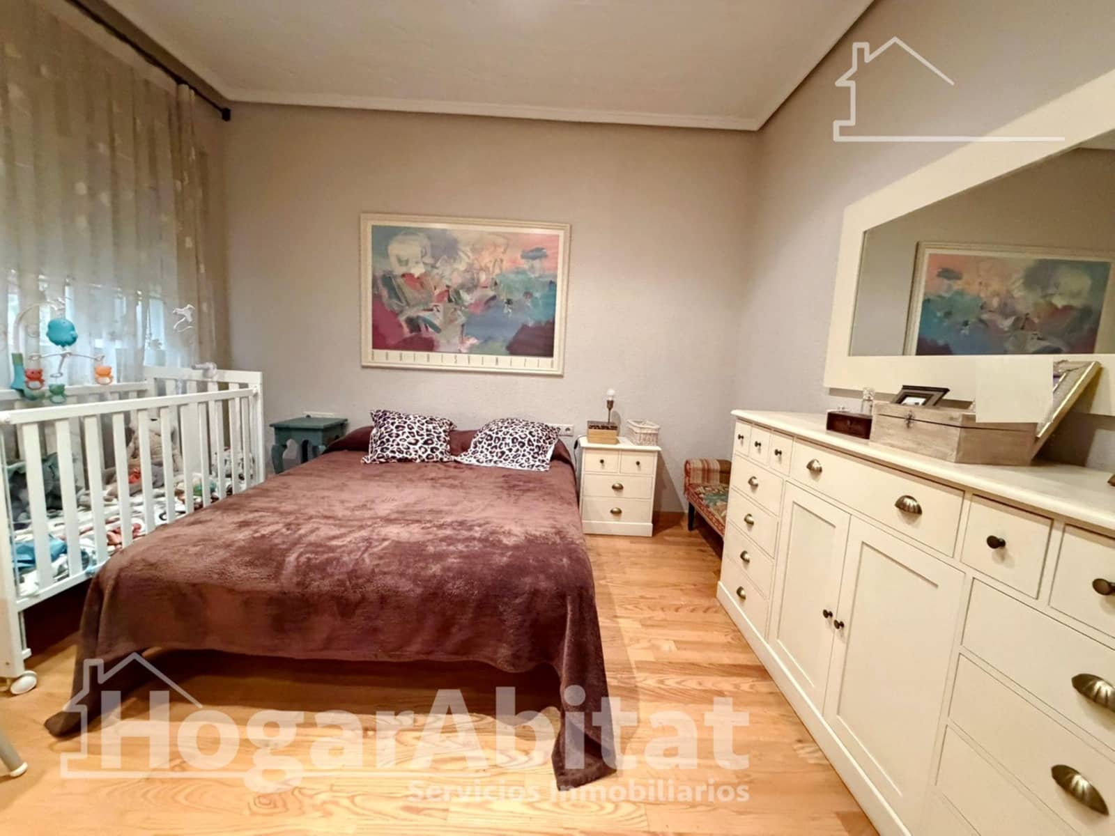 4 bedroom Townhouse for sale in Paterna with garage - € 350,000 (Ref: 9625761)