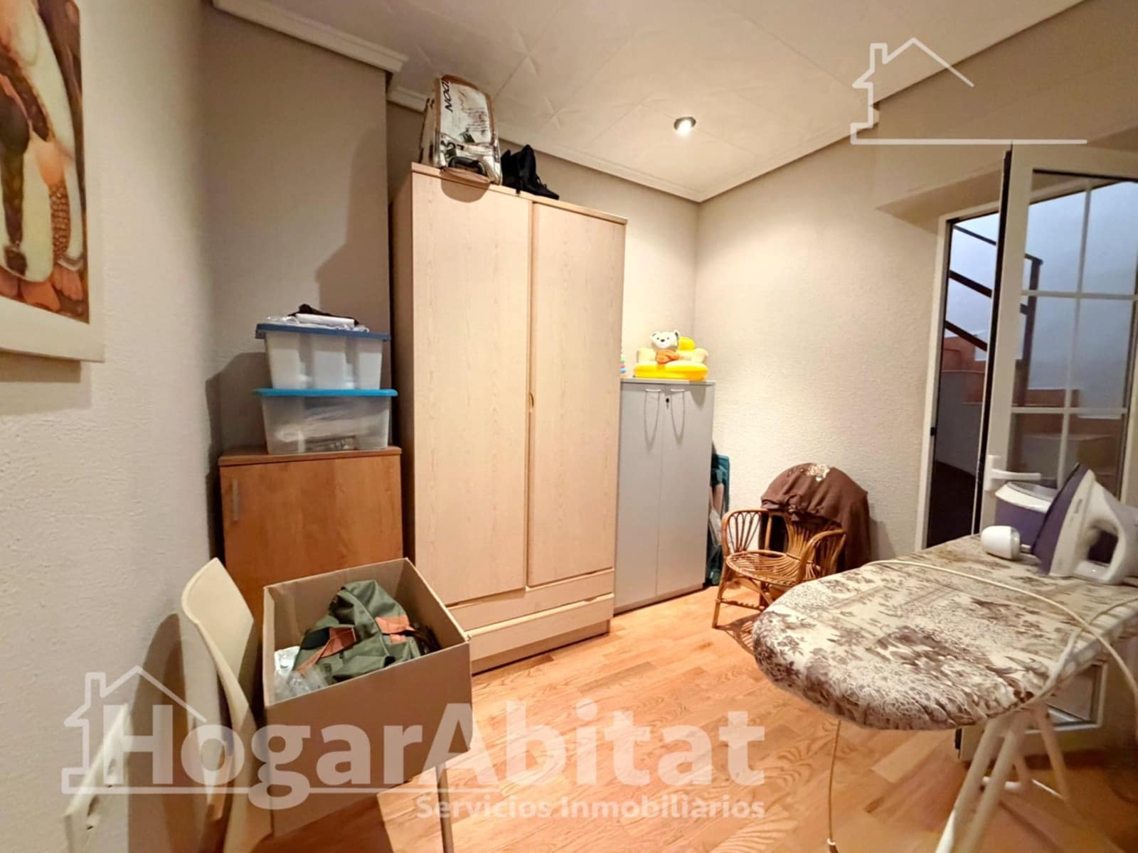 4 bedroom Townhouse for sale in Paterna with garage - € 350,000 (Ref: 9625761)