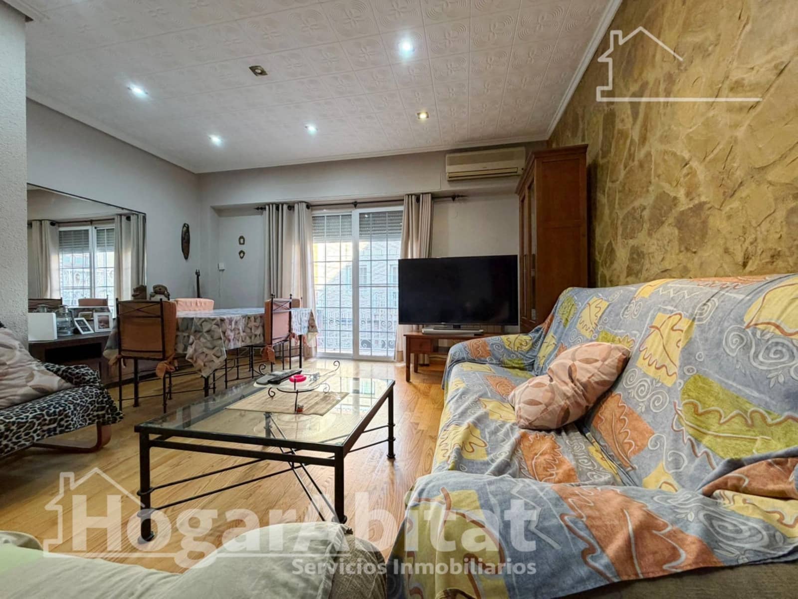 4 bedroom Townhouse for sale in Paterna with garage - € 350,000 (Ref: 9625761)