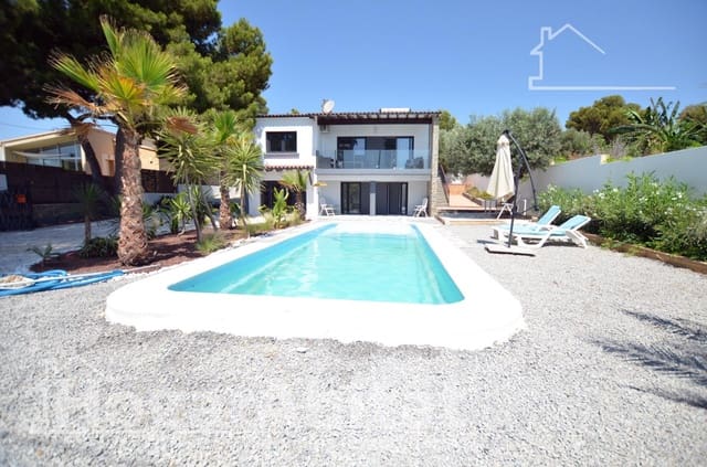Chalet de 5 habitaciones en Calpe / Calp en venta con piscina garaje - 729.000 € (Ref: 9627611)