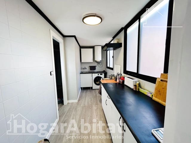 3 bedroom Flat for sale in Gandia - € 125,000 (Ref: 9627615)