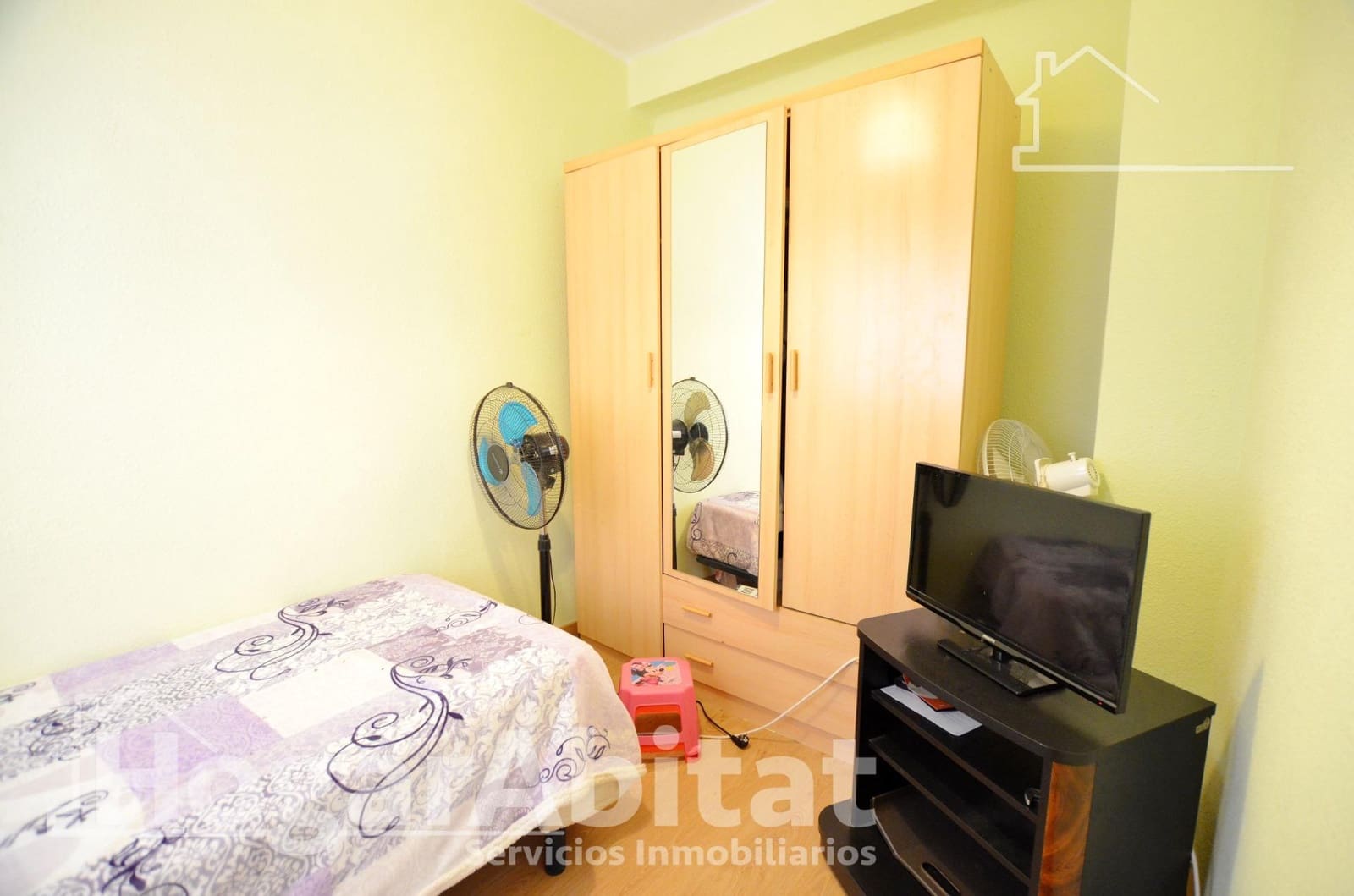 3 bedroom Flat for sale in Alicante / Alacant city with garage - € 155,000 (Ref: 9627619)