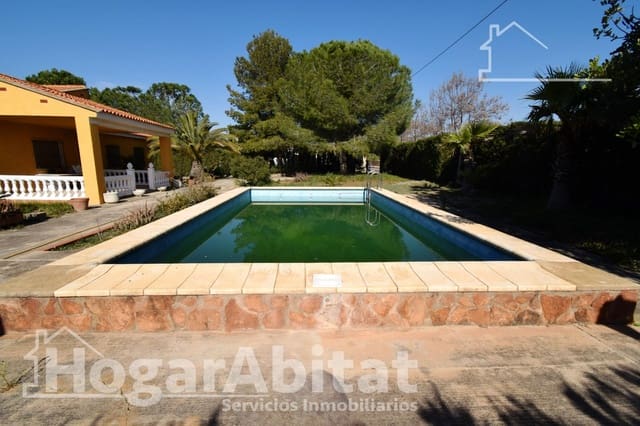 4 soveværelse Villa til salg i Chiva med swimmingpool garage - € 268.000 (Ref: 9630042)