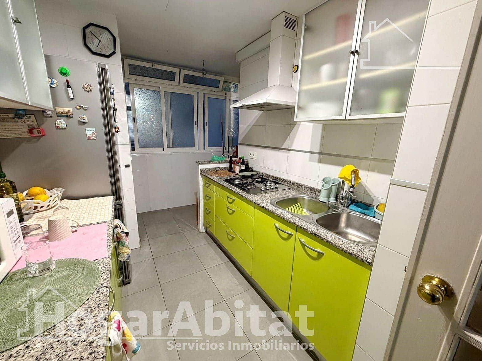 Piso de 3 habitaciones en València ciudad en venta - 316.000 € (Ref: 9630043)