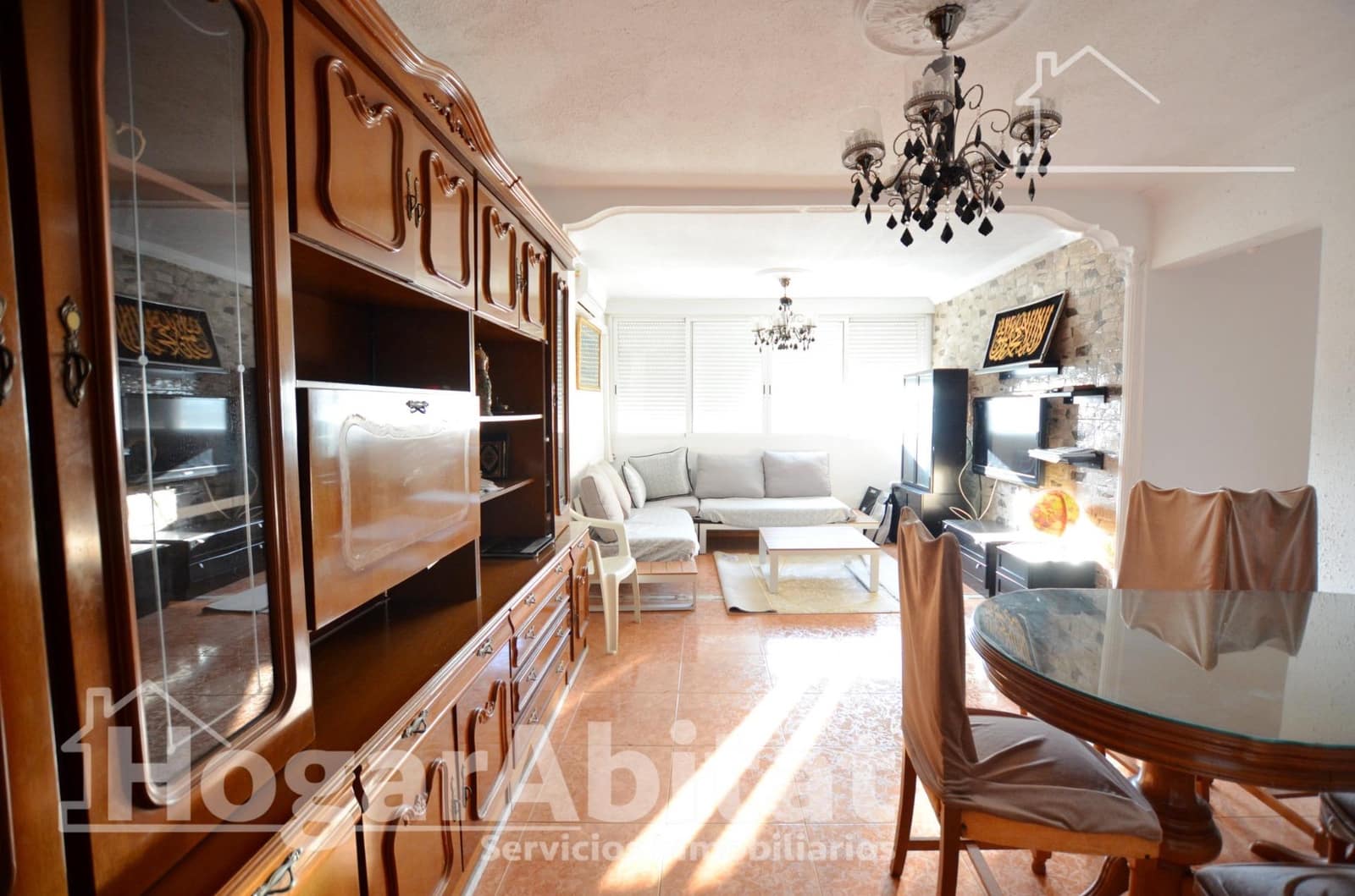 3 bedroom Flat for sale in Alicante / Alacant city - € 129,000 (Ref: 9630057)