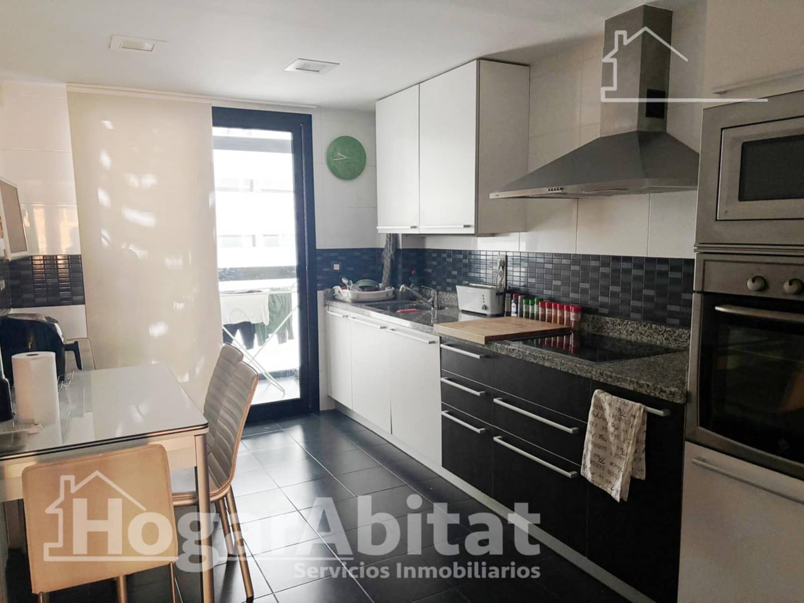 3 sovrum Lägenhet till salu i Castello de la Plana med garage - 340 000 € (Ref: 9630060)