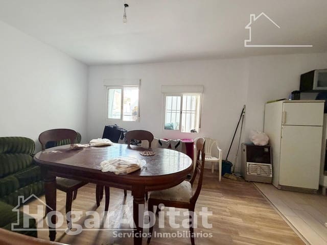 3 makuuhuone Omakotitalo myytävänä paikassa Llíria mukana 
autotalli - 120 000 € (Ref: 9630066)