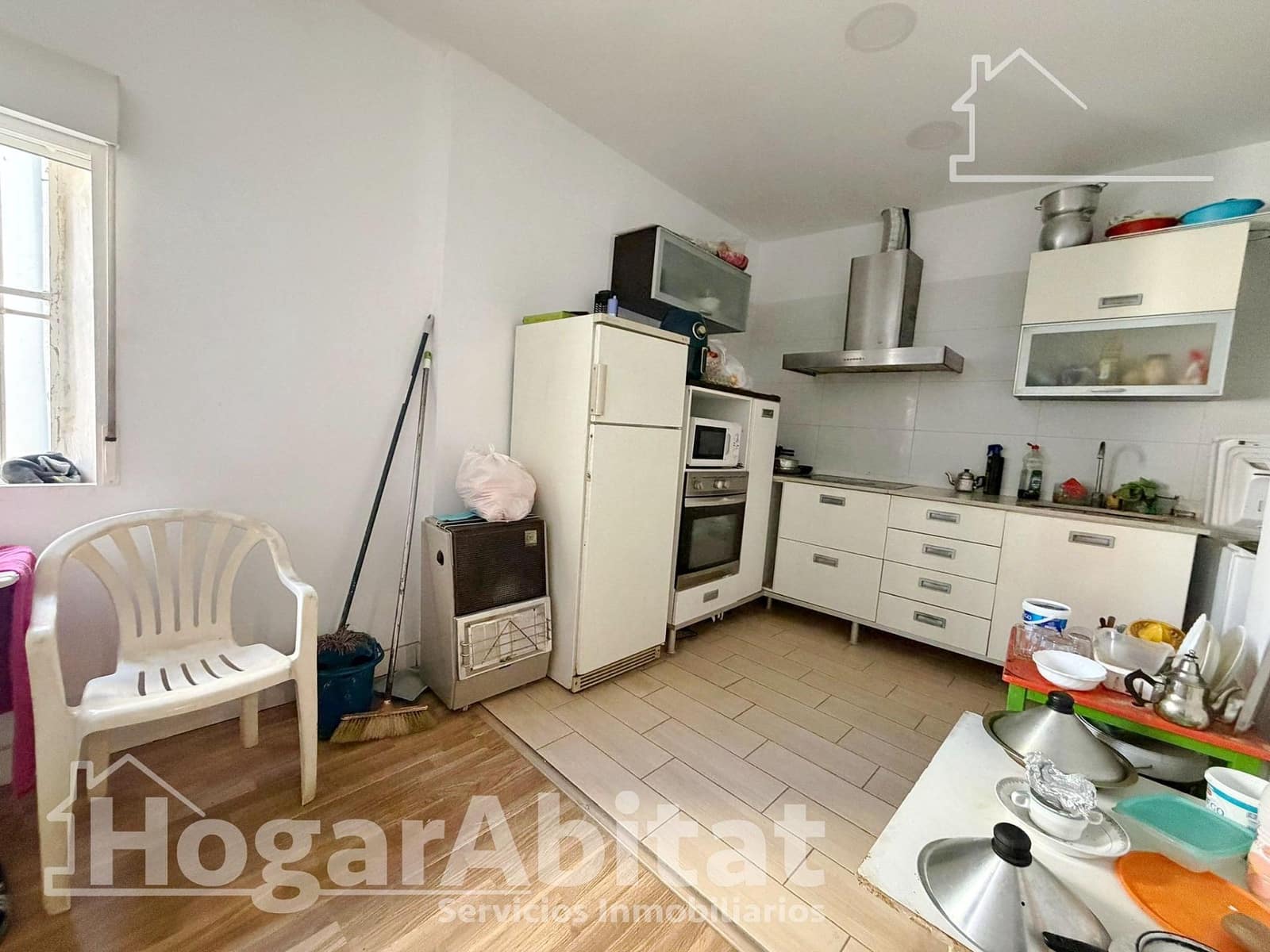 3 makuuhuone Omakotitalo myytävänä paikassa Lliria mukana 
autotalli - 120 000 € (Ref: 9630066)