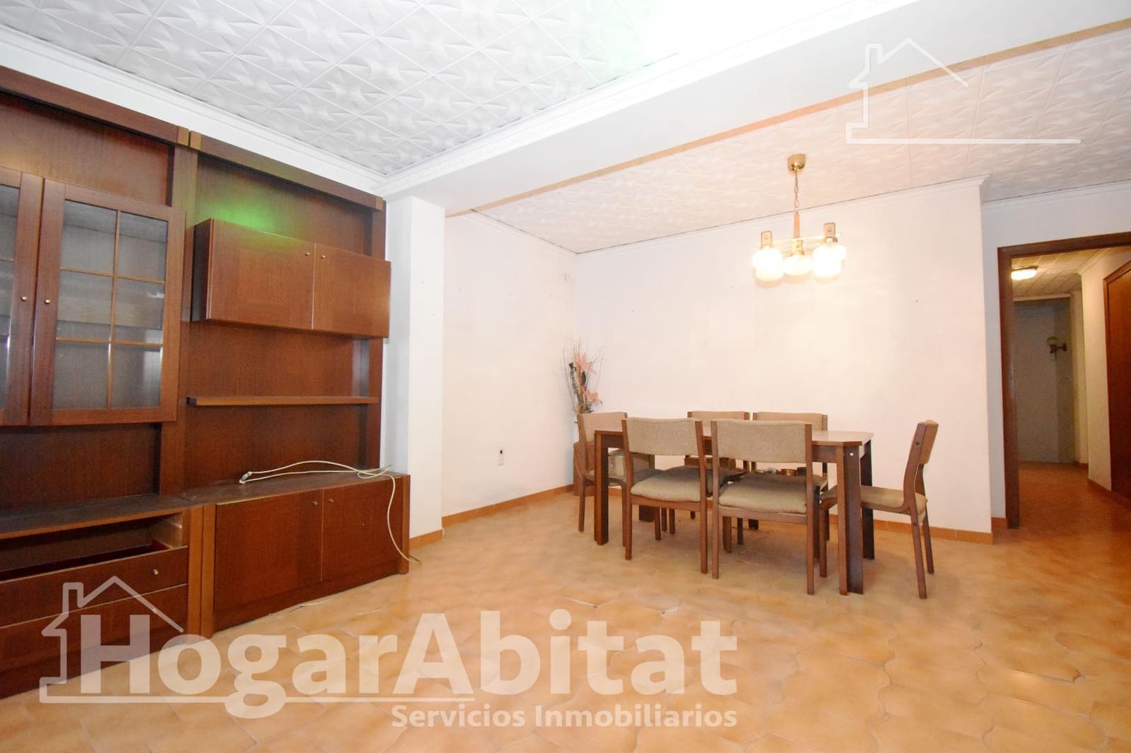 4 bedroom Townhouse for sale in Almassora / Almazora with garage - € 110,000 (Ref: 9630070)