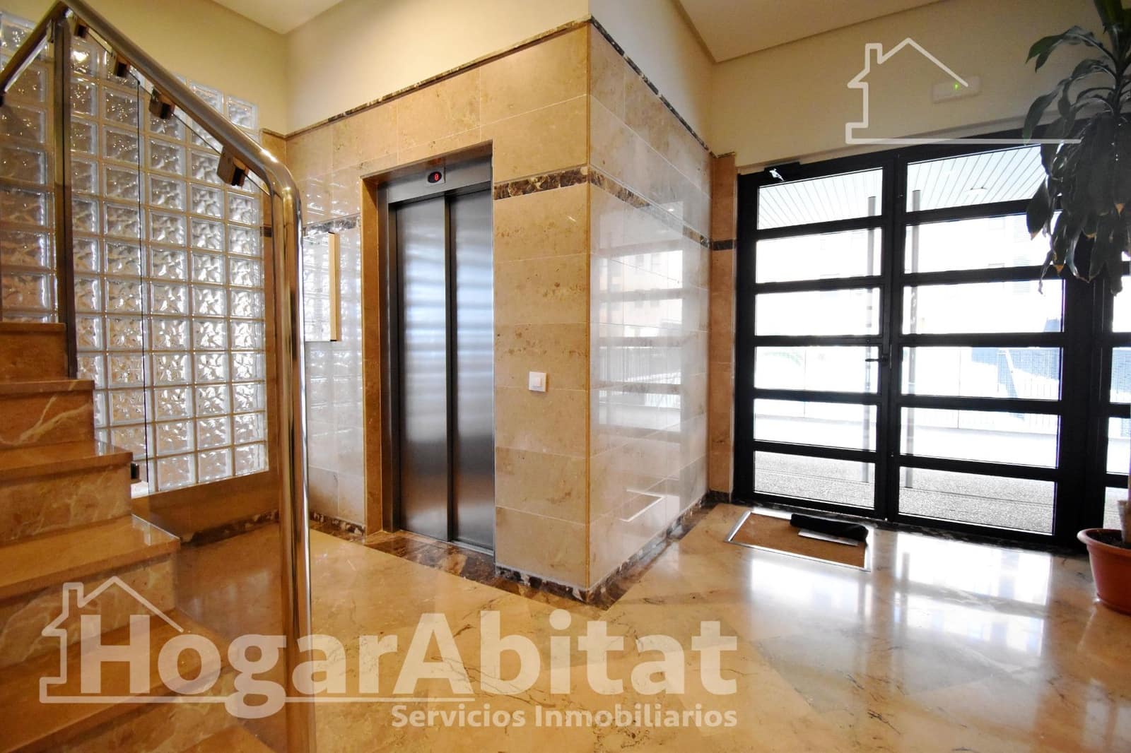 3 bedroom Flat for sale in Gandia with pool garage - € 315,000 (Ref: 9634343)