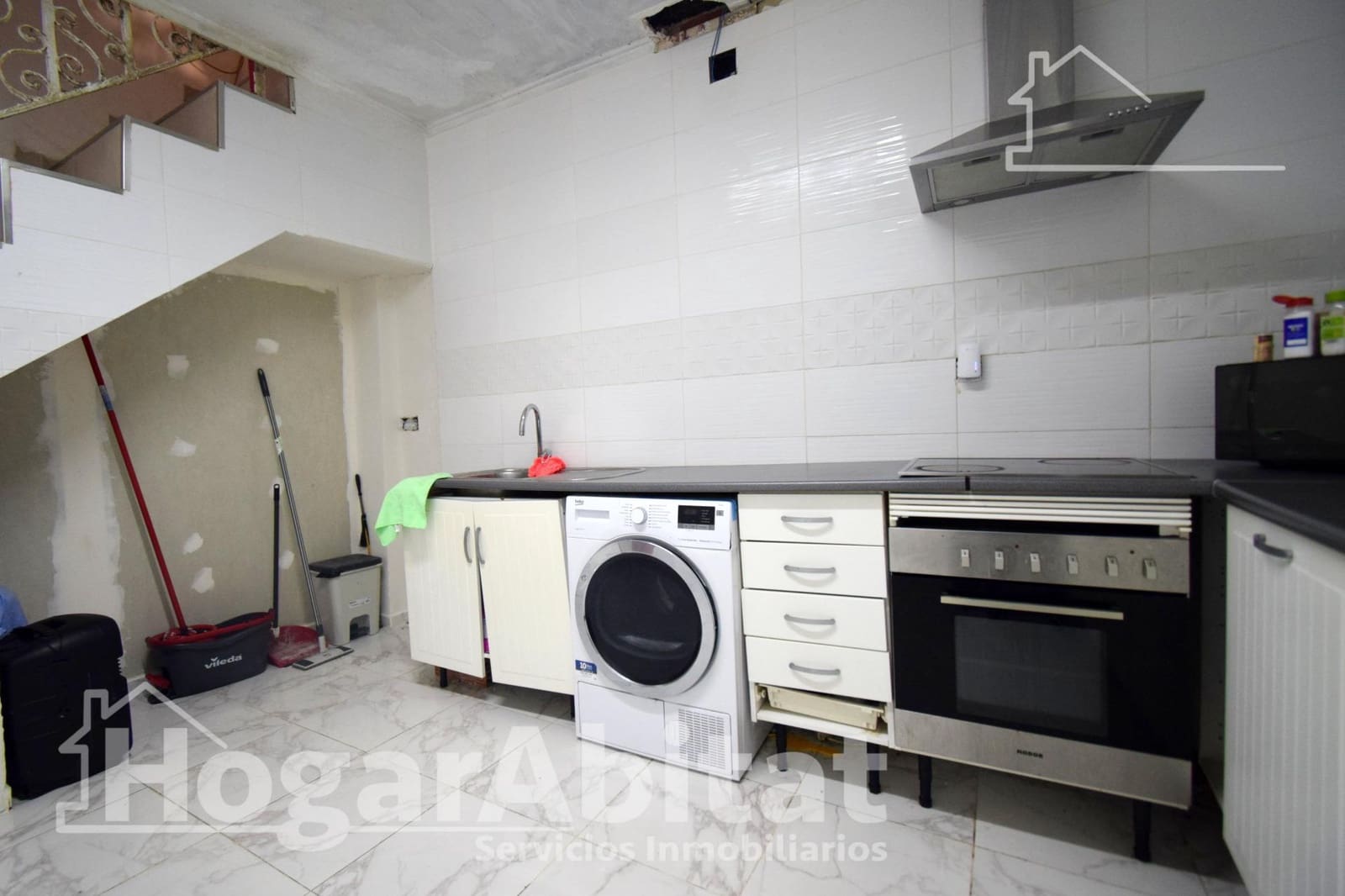 4 soveværelse Byhus til salg i Lliria - € 149.000 (Ref: 9634363)