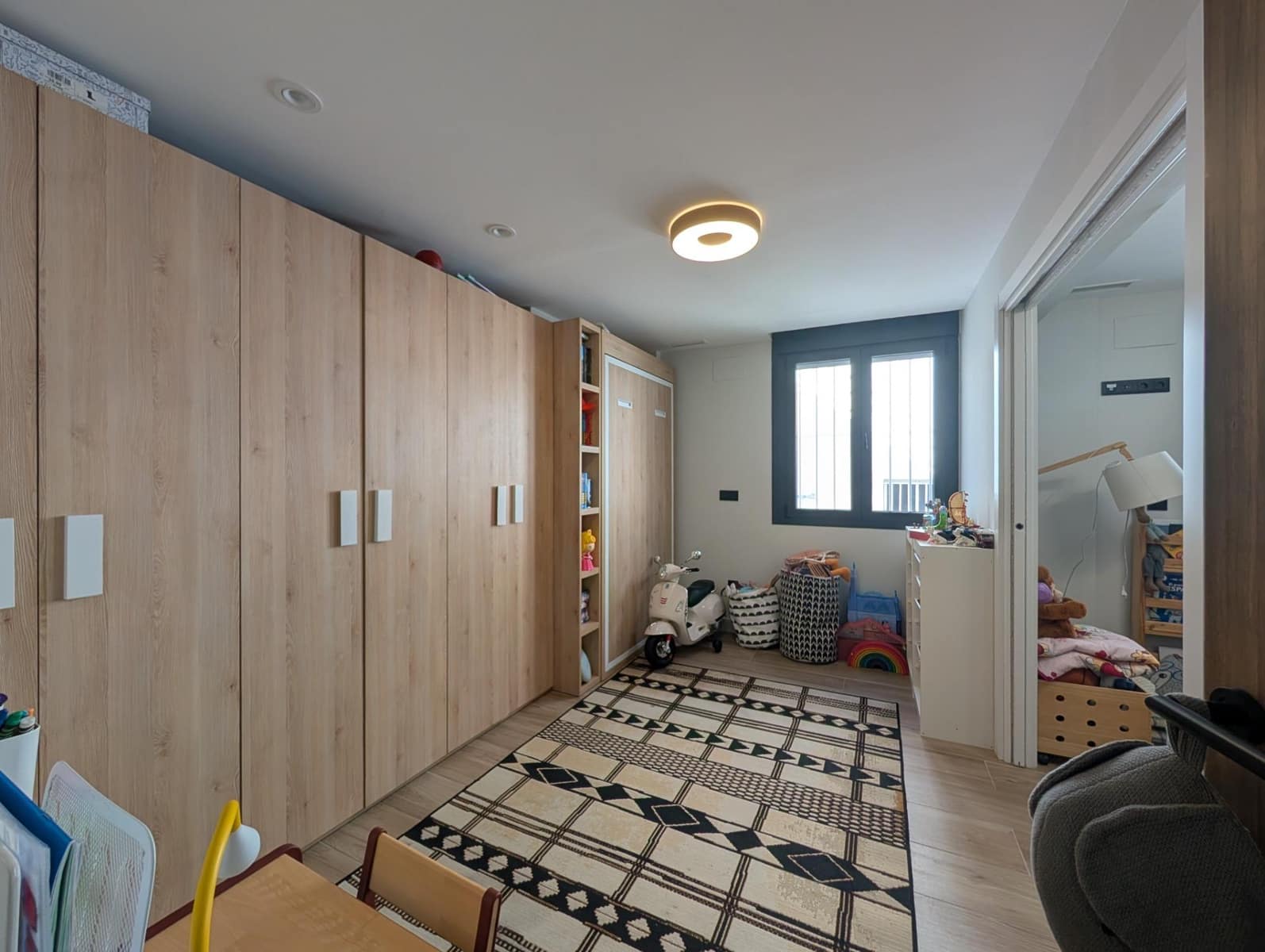 4 slaapkamer Flat te koop in Alicante stad - € 655.000 (Ref: 9637648)