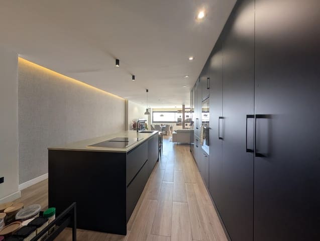 4 slaapkamer Flat te koop in Alicante stad - € 655.000 (Ref: 9637648)
