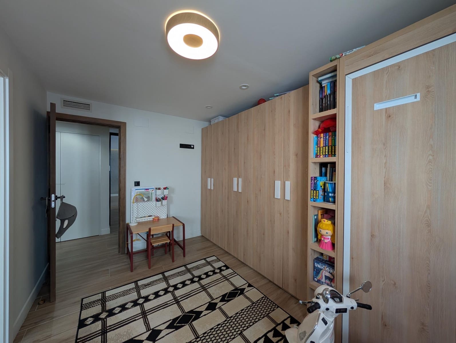 4 slaapkamer Flat te koop in Alicante stad - € 655.000 (Ref: 9637648)