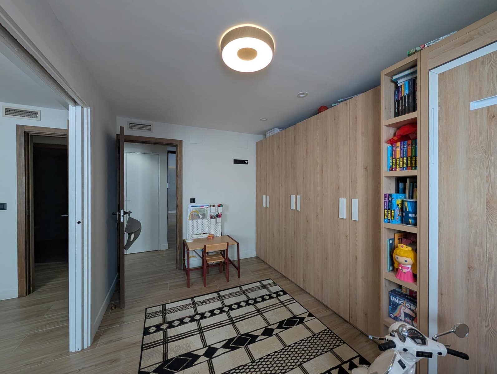 4 slaapkamer Flat te koop in Alicante stad - € 655.000 (Ref: 9637648)