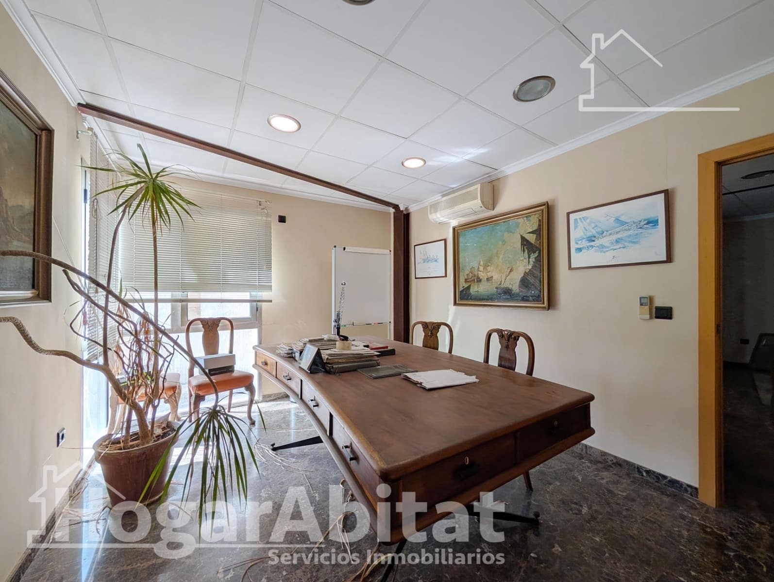 Flat for sale in Alicante / Alacant city - € 1,100,000 (Ref: 9637649)