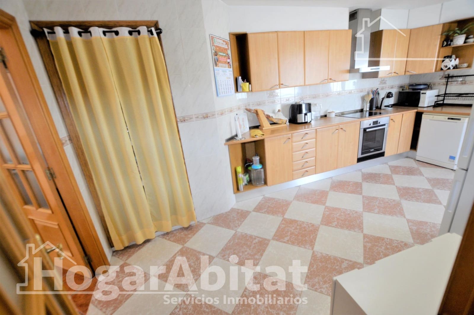 4 bedroom Villa for sale in Betera with pool garage - € 305,000 (Ref: 9637650)