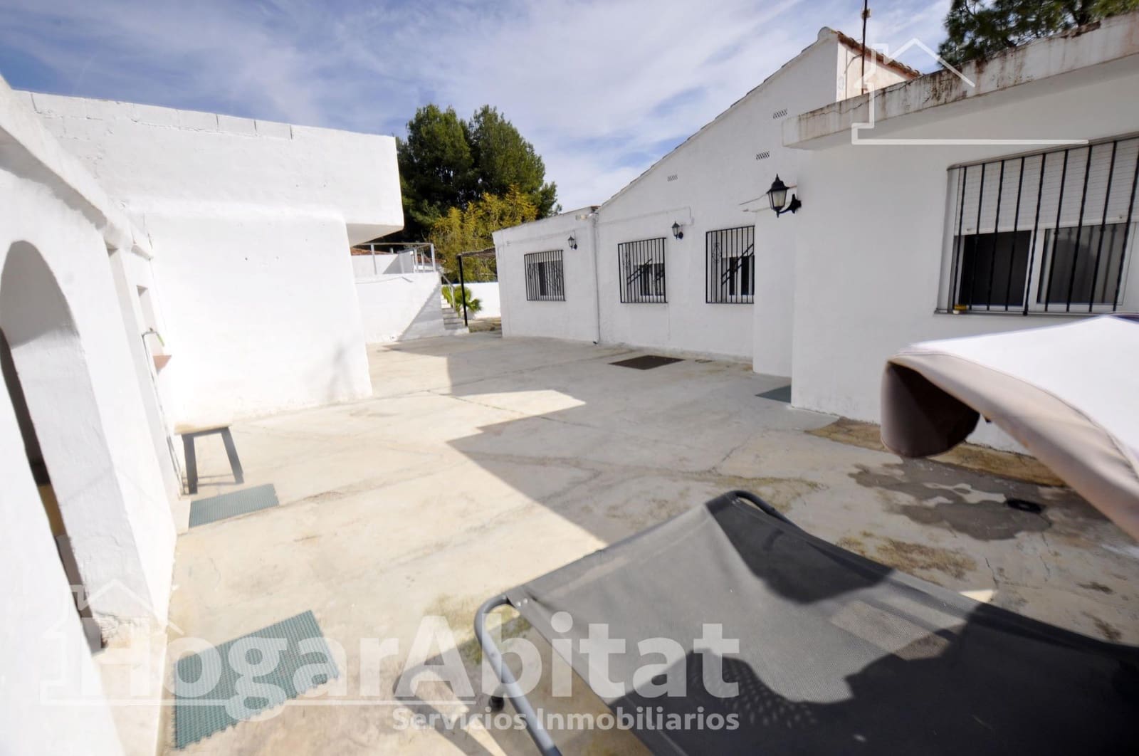 4 bedroom Villa for sale in Betera with pool garage - € 305,000 (Ref: 9637650)