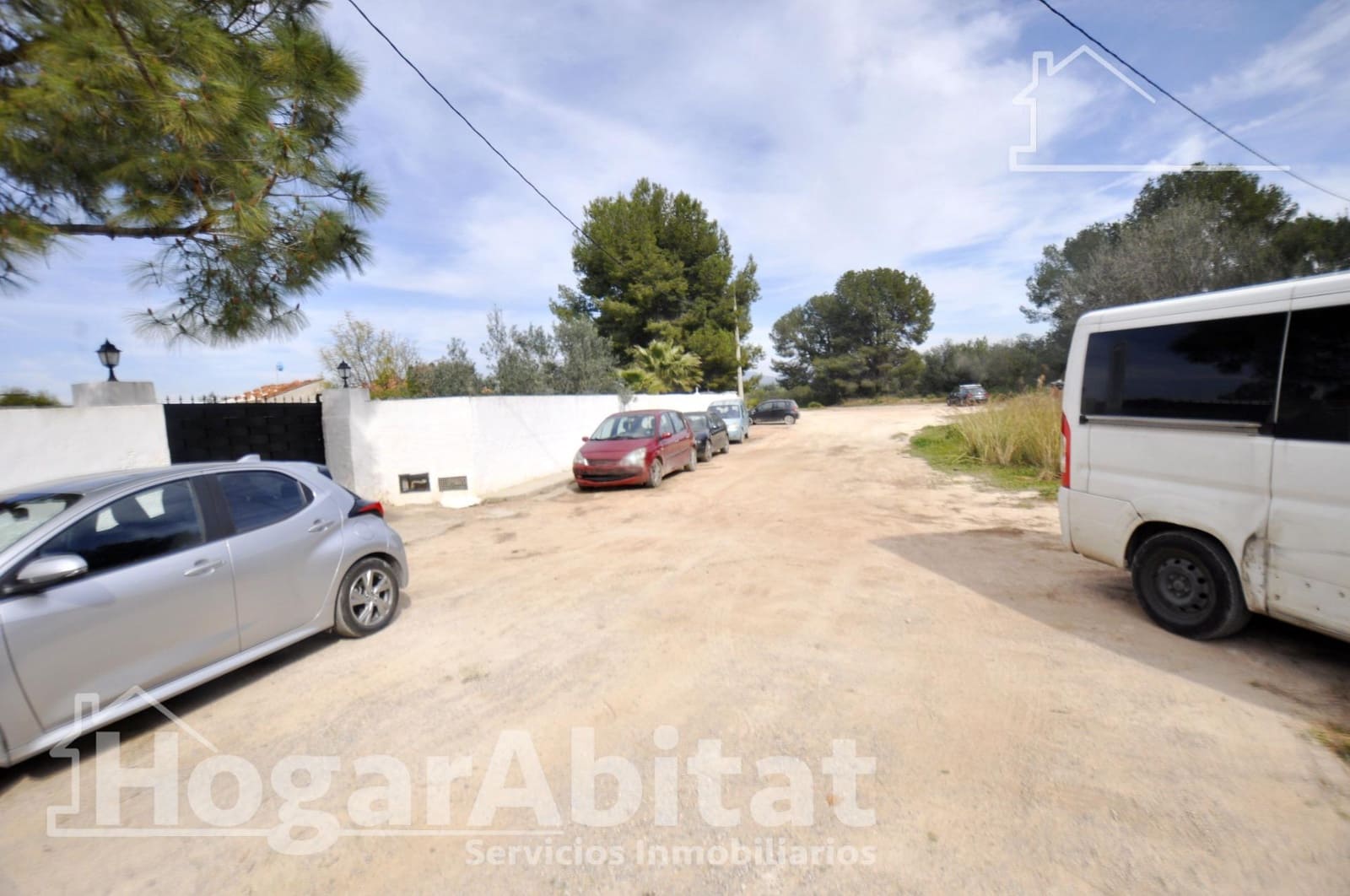 4 bedroom Villa for sale in Betera with pool garage - € 305,000 (Ref: 9637650)