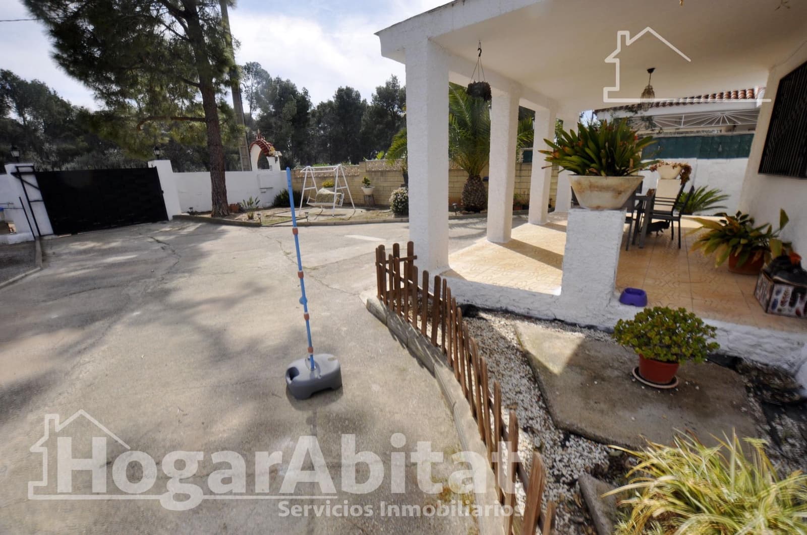 4 bedroom Villa for sale in Betera with pool garage - € 305,000 (Ref: 9637650)