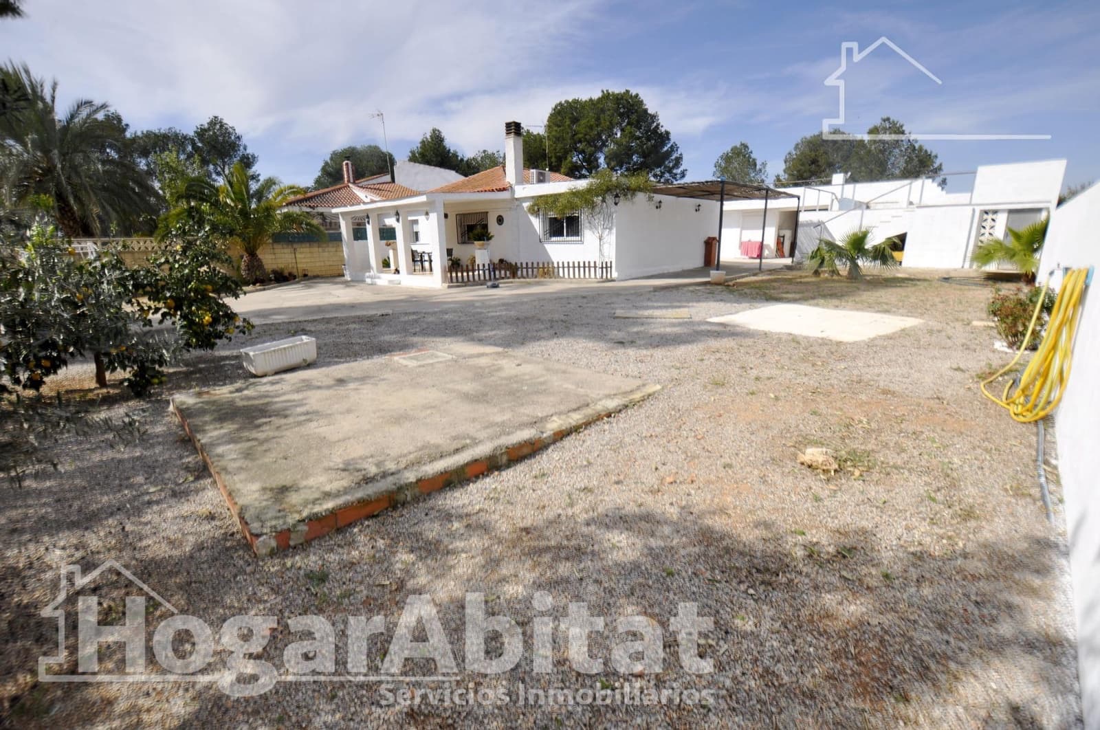 4 bedroom Villa for sale in Betera with pool garage - € 305,000 (Ref: 9637650)