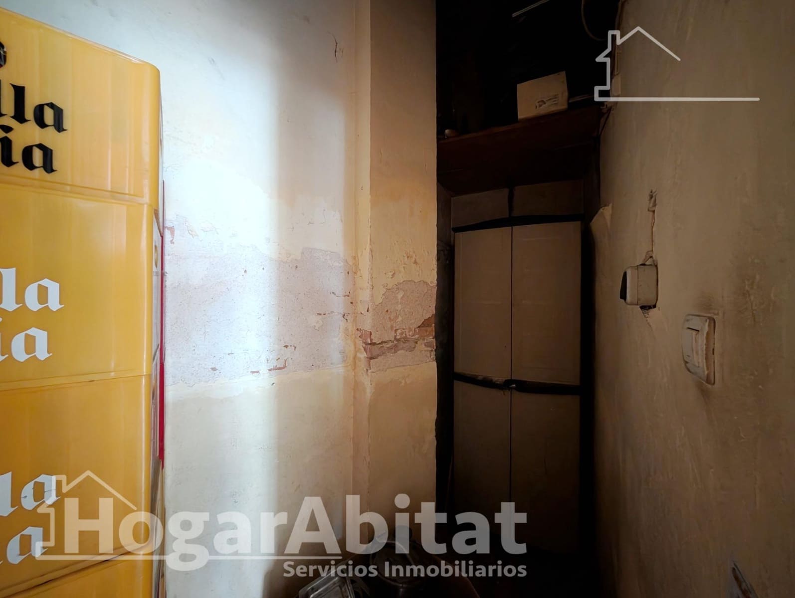 Comercial para venda em Alicante cidade - 120 000 € (Ref: 9637651)