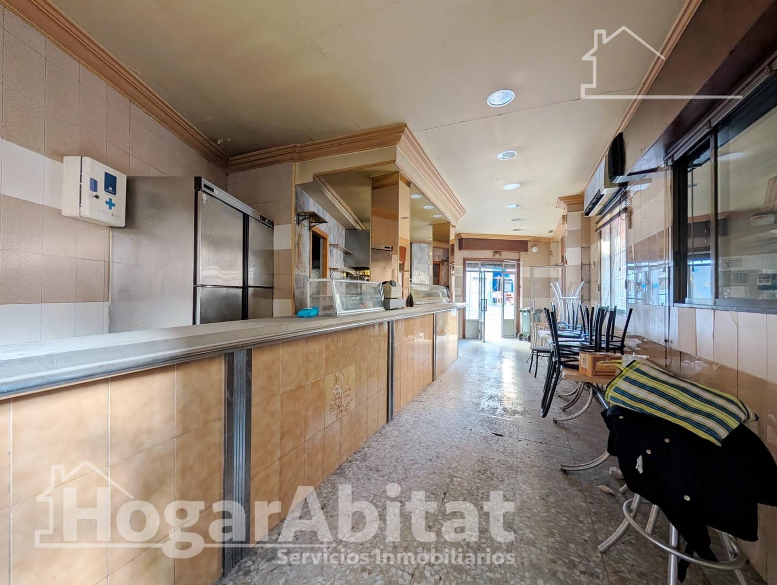 Comercial para venda em Alicante cidade - 120 000 € (Ref: 9637651)