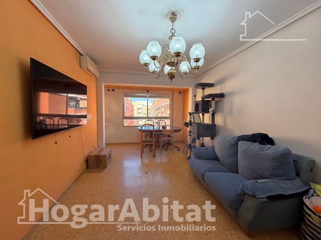 4 bedroom Flat for sale in Sagunto / Sagunt with garage - € 195,000 (Ref: 9637656)
