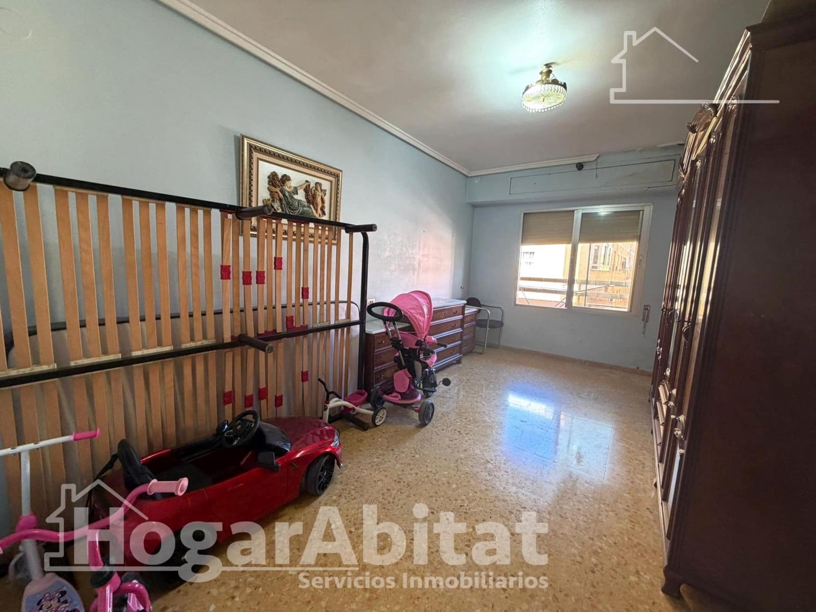 4 bedroom Flat for sale in Sagunto / Sagunt with garage - € 195,000 (Ref: 9637656)