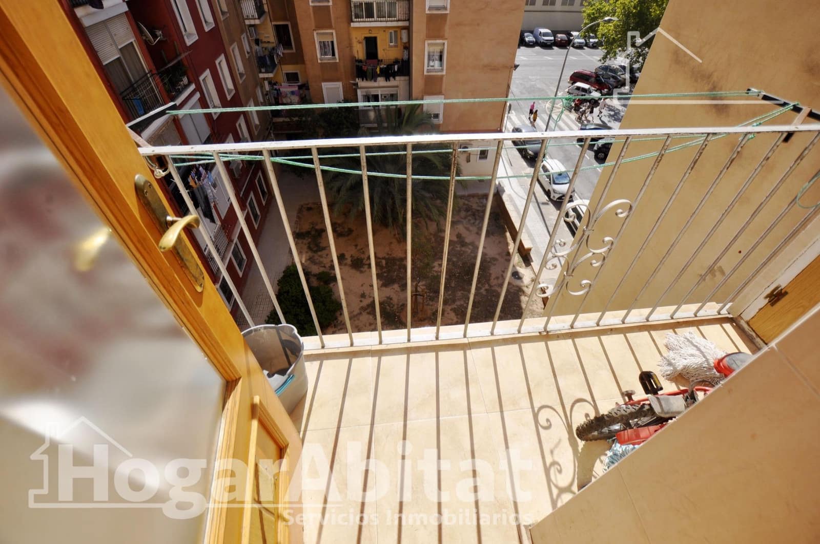 Piso de 3 habitaciones en València ciudad en venta - 199.500 € (Ref: 9637659)